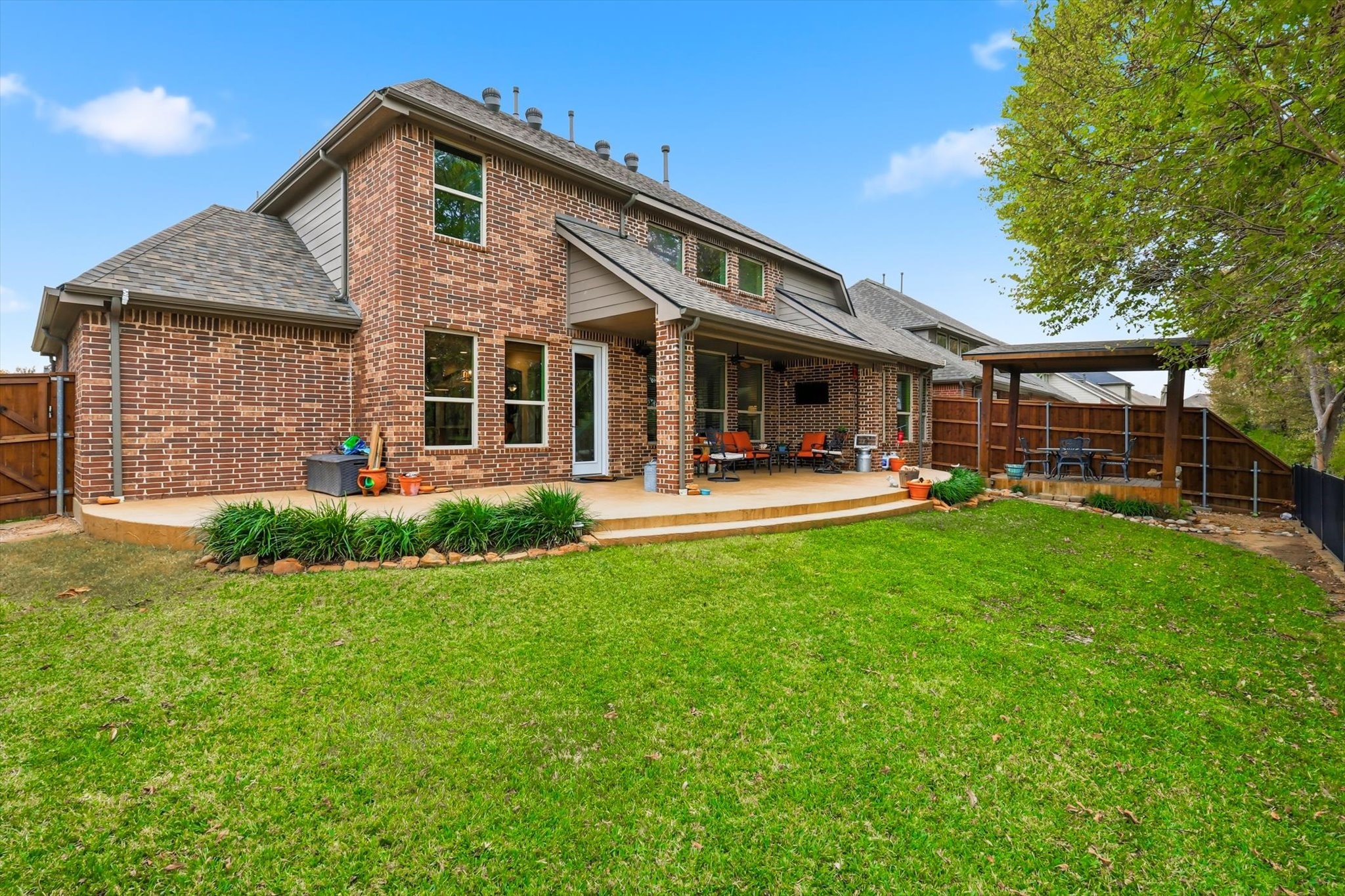 Trophy Club, Texas, 76262, United States, 4 Bedrooms Bedrooms, ,4 BathroomsBathrooms,Residential,For Sale,2002988