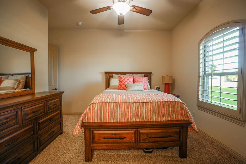 Wills Point, Texas, 75169, United States, 4 Bedrooms Bedrooms, ,4 BathroomsBathrooms,Residential,For Sale,1834995