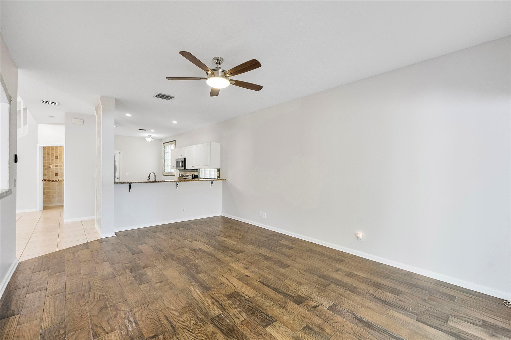 Coral Springs, Florida, 33071, United States, 3 Bedrooms Bedrooms, ,3 BathroomsBathrooms,Residential,For Sale,1977675