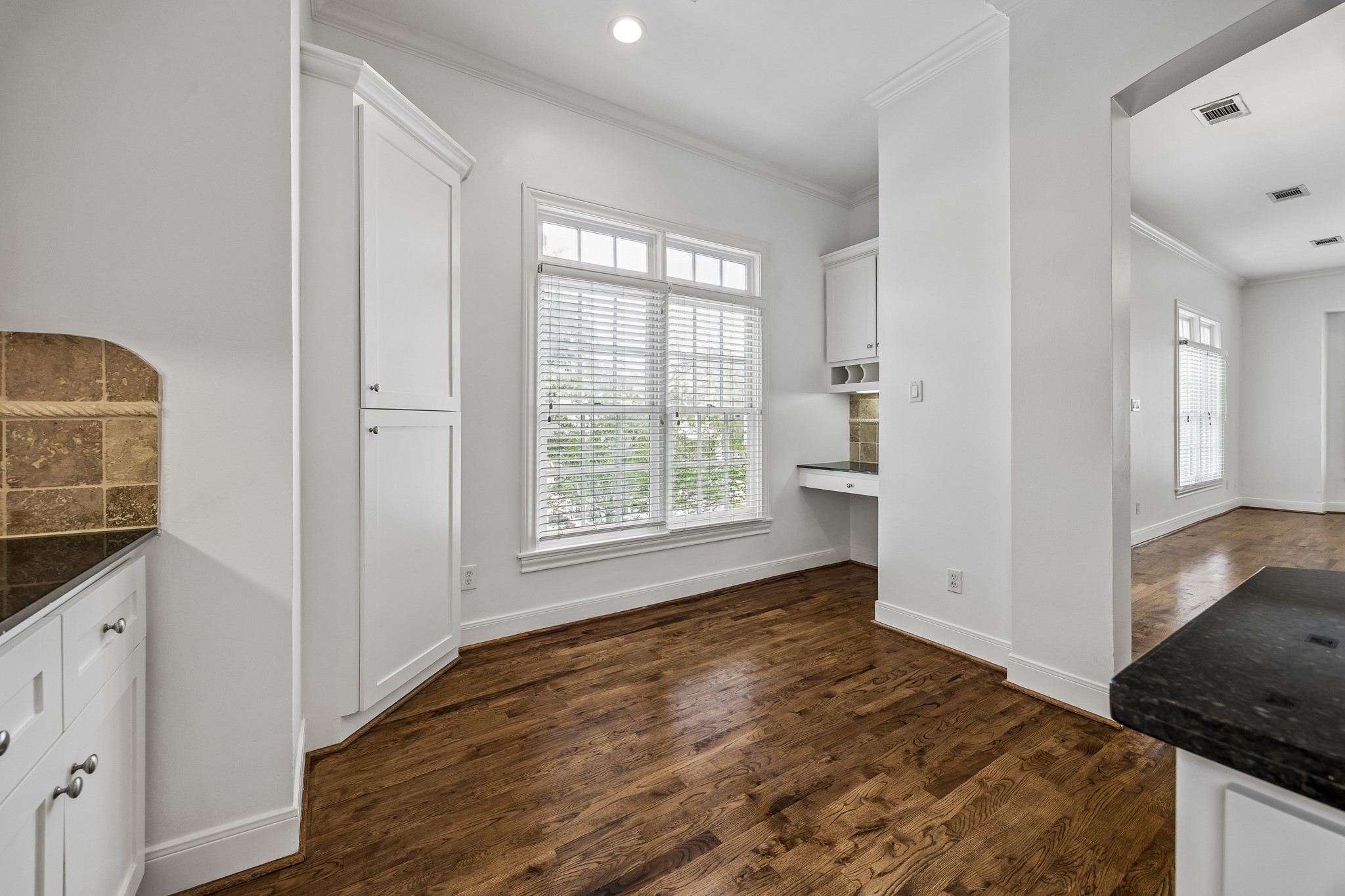  1647 Bonnie Brae Street - 物件實景