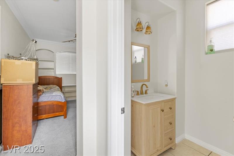 Henderson, Nevada, 89052, United States, 4 Bedrooms Bedrooms, ,4 BathroomsBathrooms,Residential,For Sale,1903011