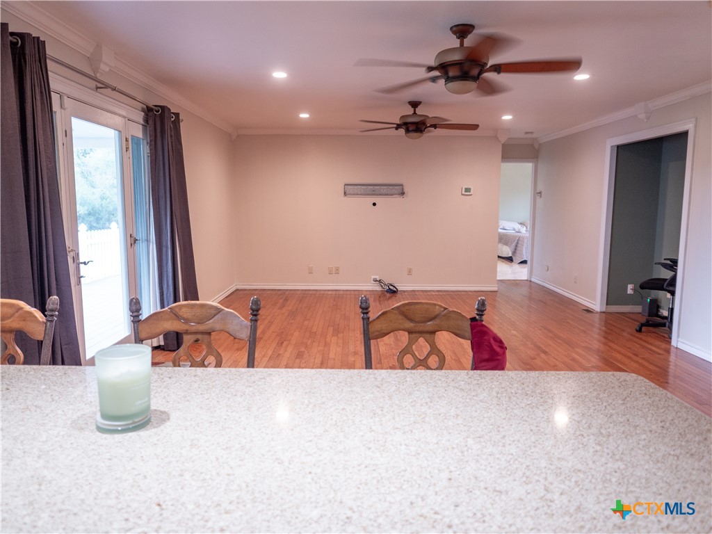 Victoria, Texas, 77905, United States, 5 Bedrooms Bedrooms, ,4 BathroomsBathrooms,Residential,For Sale,1989033