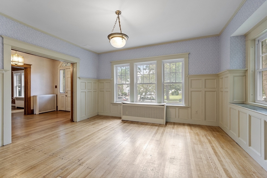 Fitchburg, Massachusetts, 01420, United States, 6 Bedrooms Bedrooms, ,3 BathroomsBathrooms,Residential,For Sale,1903843