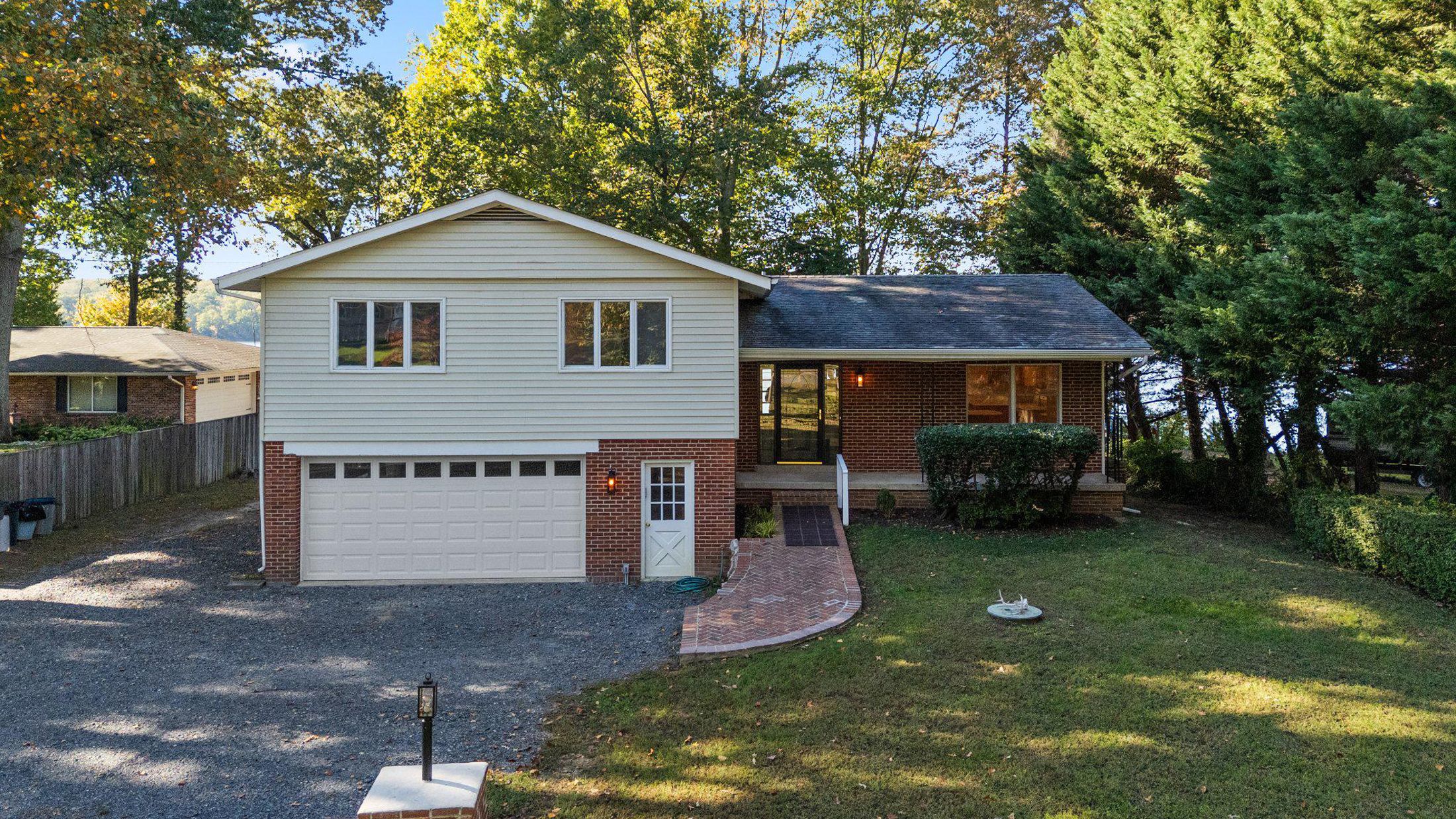  18210 Possum Point Road, Dumfries, VA, 22026 - 物件實景