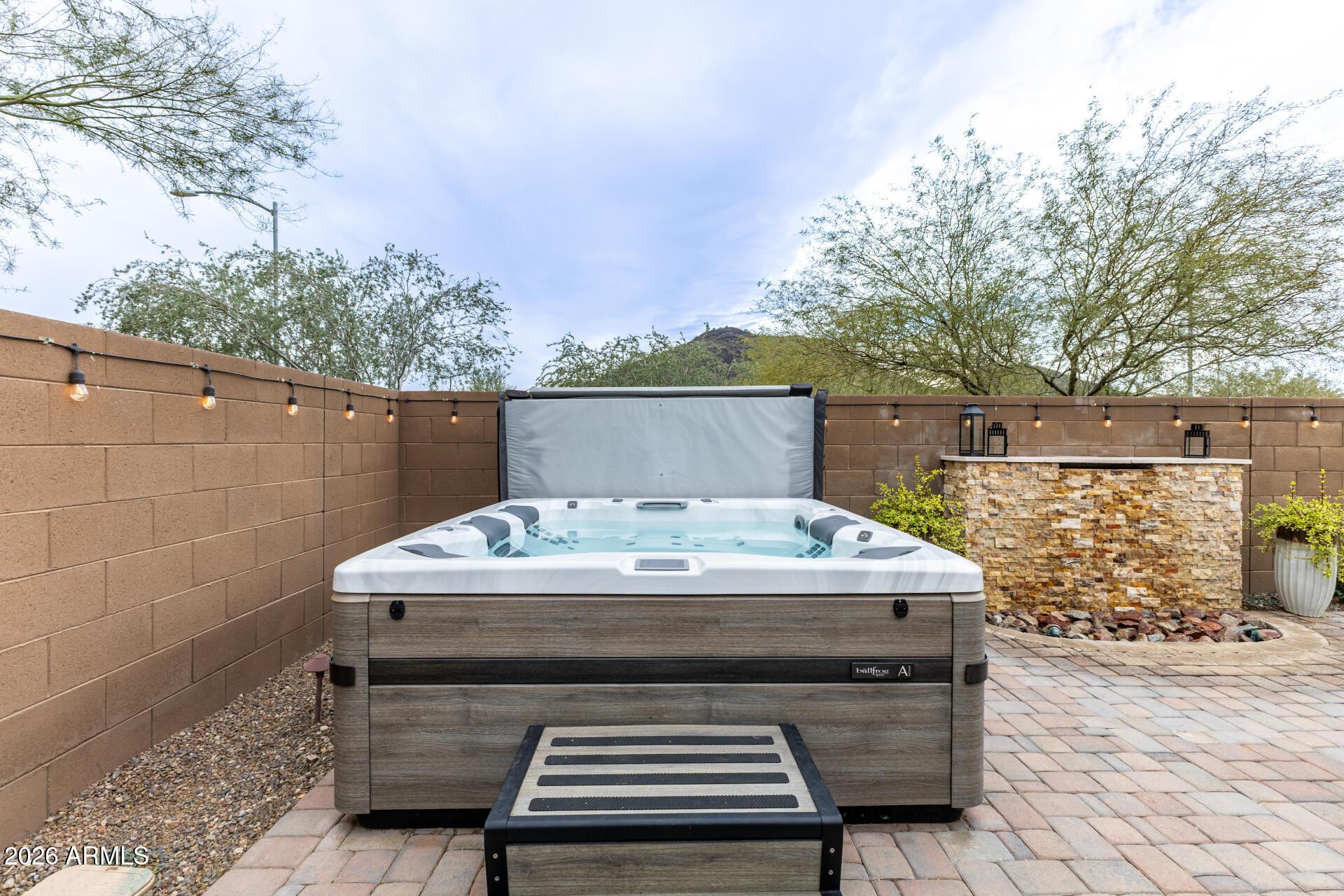 Phoenix, Arizona, 85083, United States, 3 Bedrooms Bedrooms, ,4 BathroomsBathrooms,Residential,For Sale,2013814