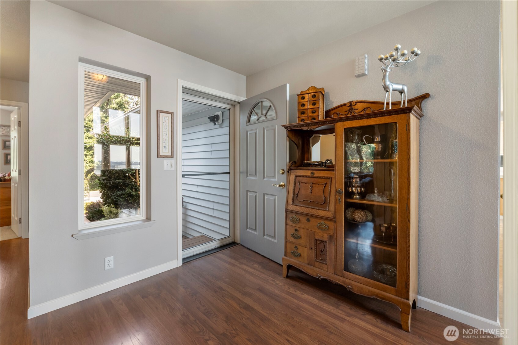 Anderson Island, Washington, 98303, United States, 3 Bedrooms Bedrooms, ,2 BathroomsBathrooms,Residential,For Sale,1804305