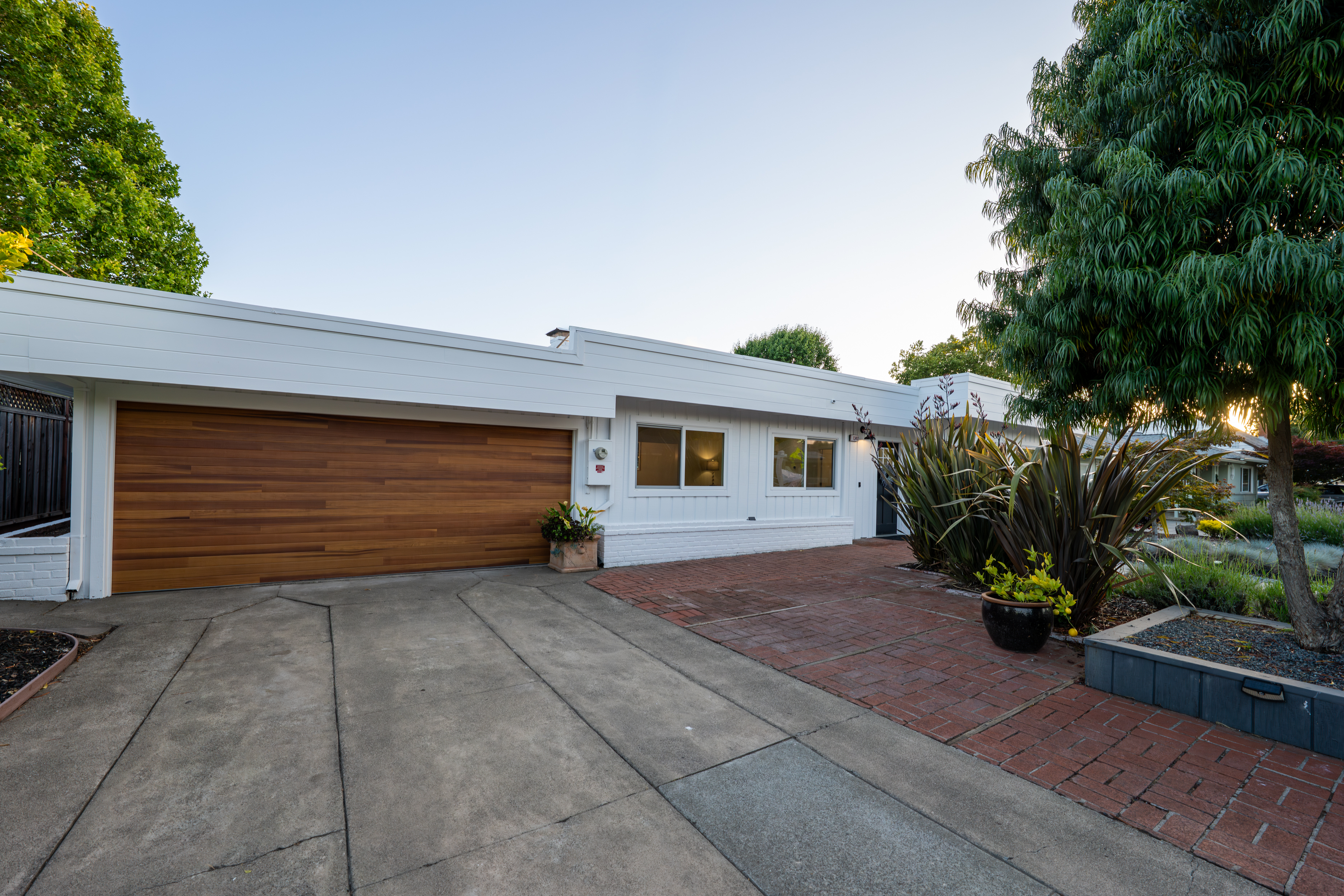  1340 Parsons Drive - 物件實景