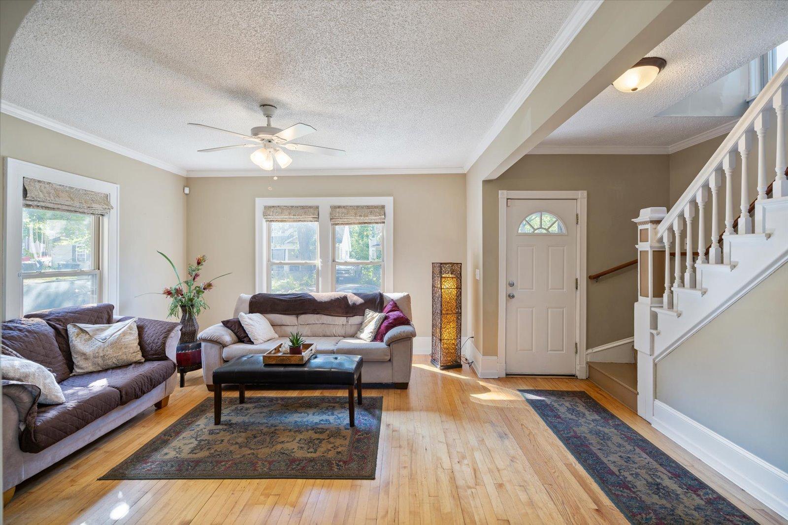 Minneapolis, Minnesota, 55418, United States, 4 Bedrooms Bedrooms, ,2 BathroomsBathrooms,Residential,For Sale,1970458