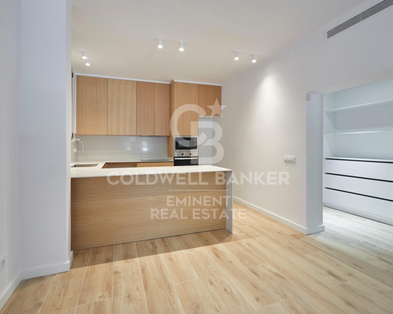 Barcelona, Catalonia, ES, 3 Bedrooms Bedrooms, ,2 BathroomsBathrooms,Residential,For Sale,1827356