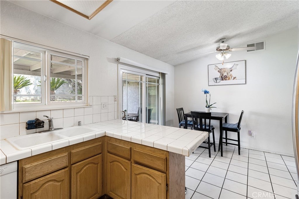 Rancho Cucamonga, California, 91730, United States, 3 Bedrooms Bedrooms, ,2 BathroomsBathrooms,Residential,For Sale,1793562