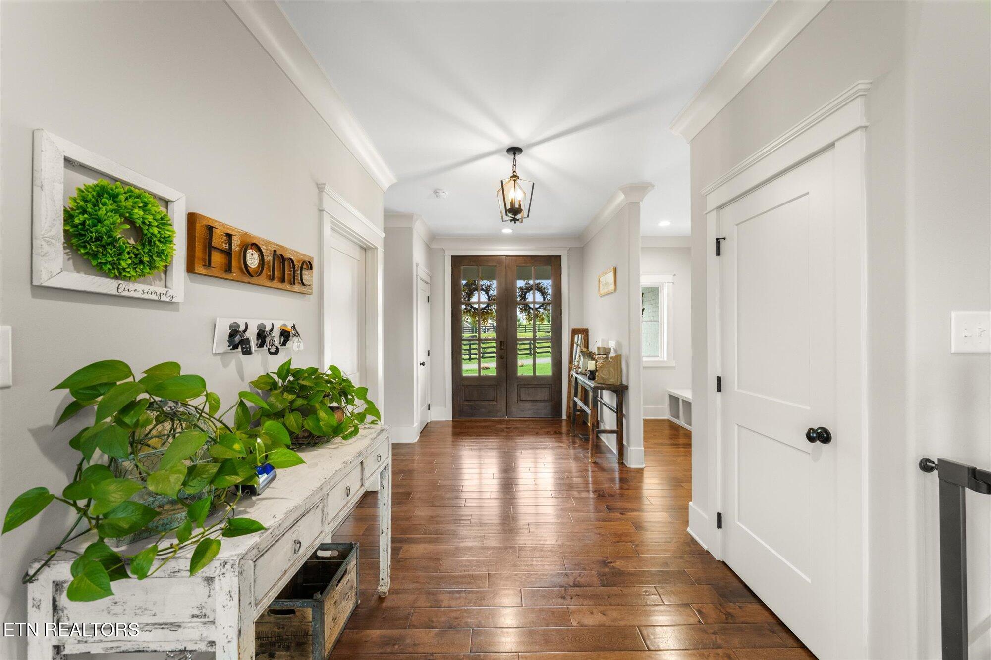Knoxville, Tennessee, 37934, United States, 5 Bedrooms Bedrooms, ,4 BathroomsBathrooms,Residential,For Sale,1914277