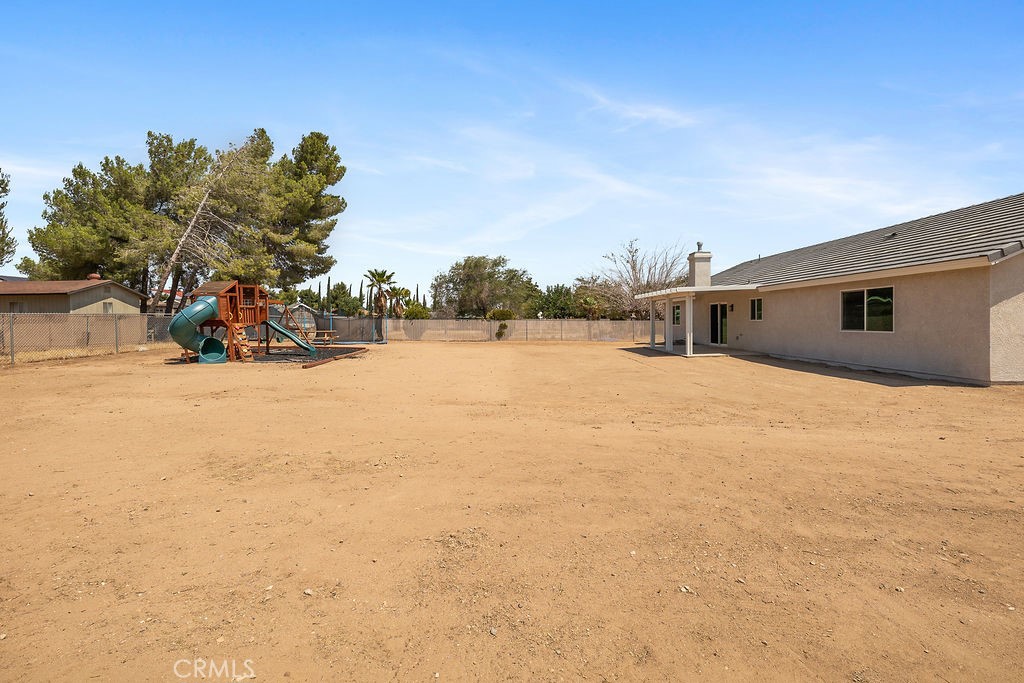 Hesperia, California, 92345, United States, 4 Bedrooms Bedrooms, ,3 BathroomsBathrooms,Residential,For Sale,1937064