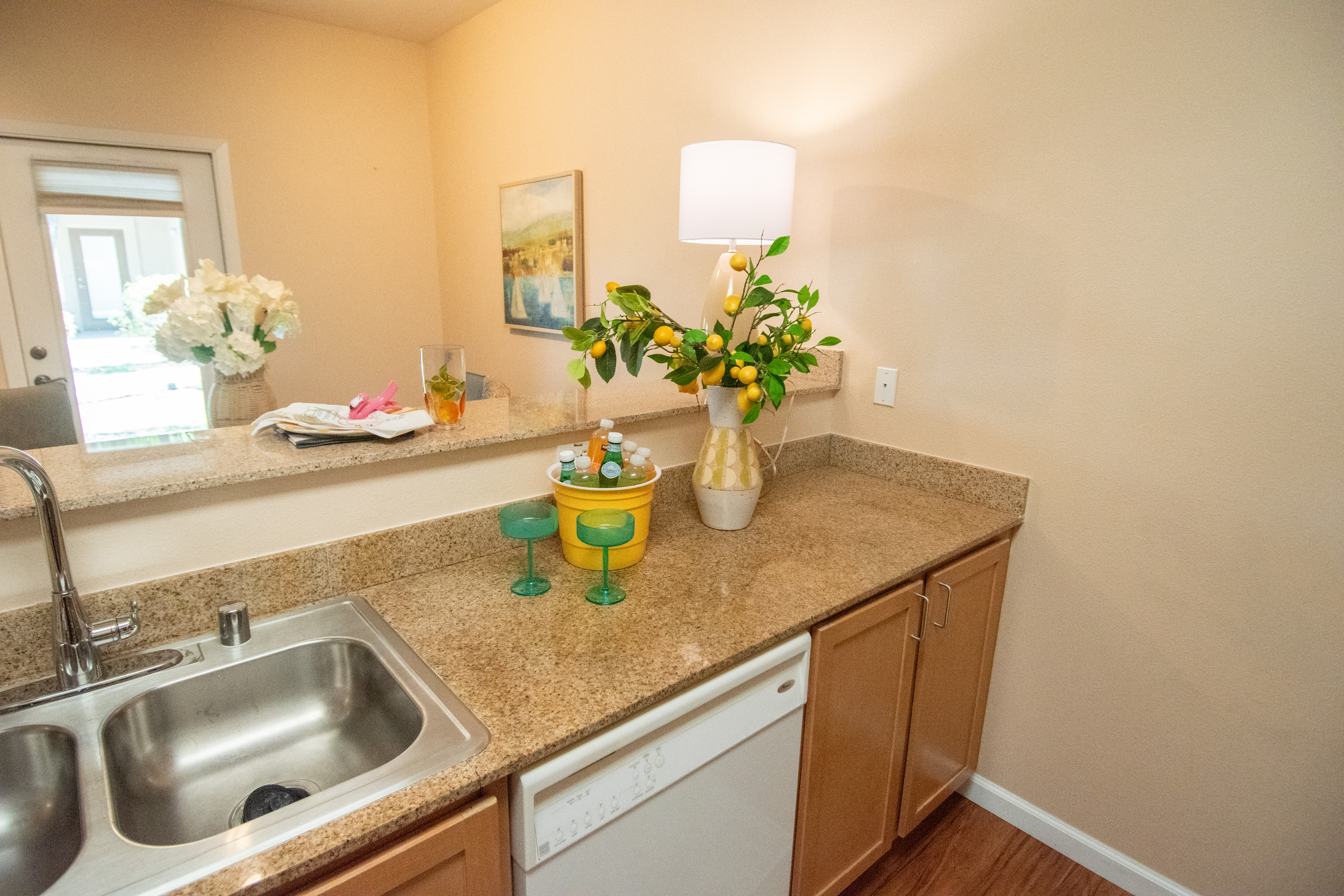  4200 East Commerce Way #2412, Sacramento, CA 95834 - 物件實景