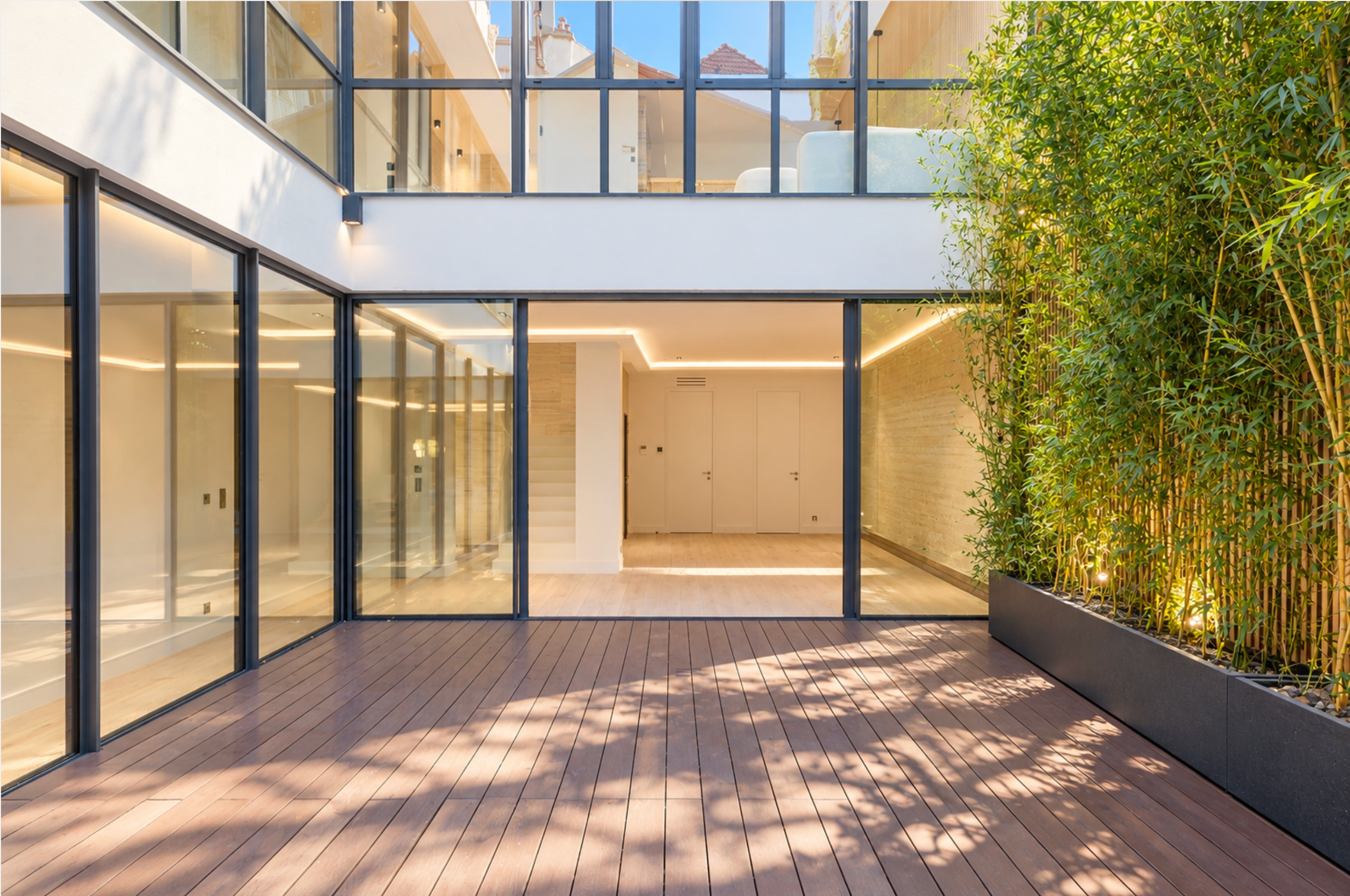  Superb Renovated Duplex with Landscaped Terrace - 物件實景