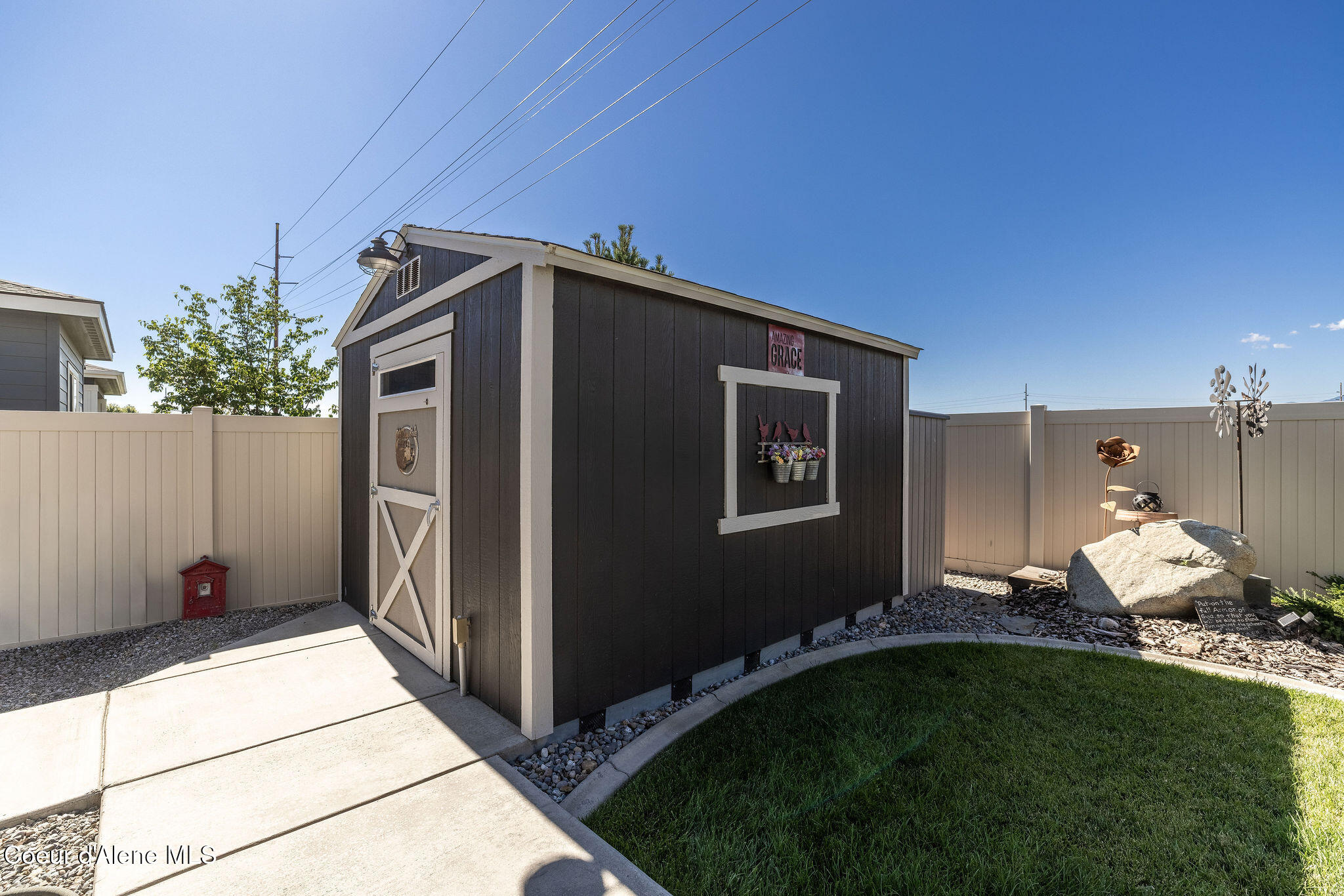 Coeur D'alene, Idaho, 83815, United States, 3 Bedrooms Bedrooms, ,1 BathroomBathrooms,Residential,For Sale,1927232