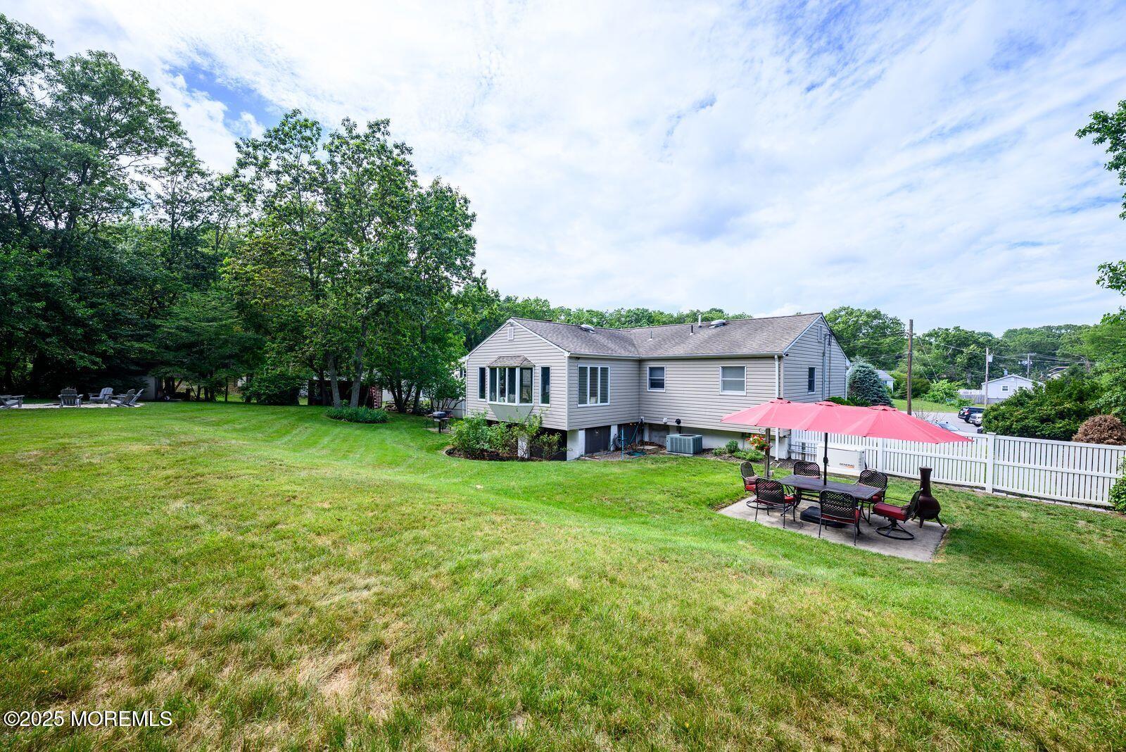 Howell, New Jersey, 07731, United States, 3 Bedrooms Bedrooms, ,2 BathroomsBathrooms,Residential,For Sale,1890448