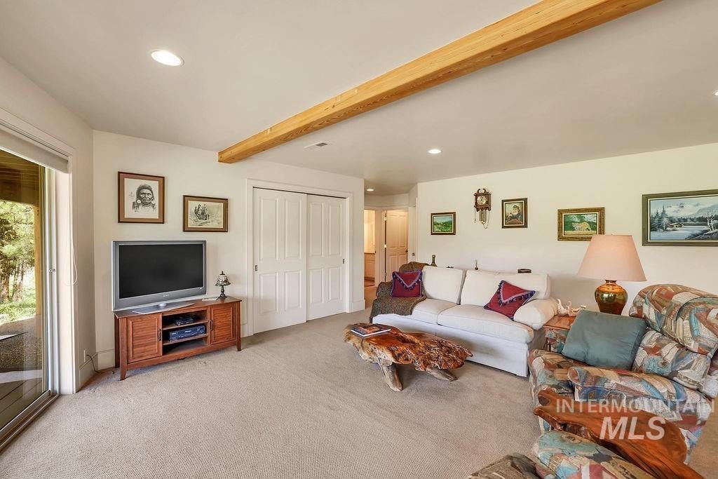 New Meadows, Idaho, 83654, United States, 3 Bedrooms Bedrooms, ,3 BathroomsBathrooms,Residential,For Sale,1976382