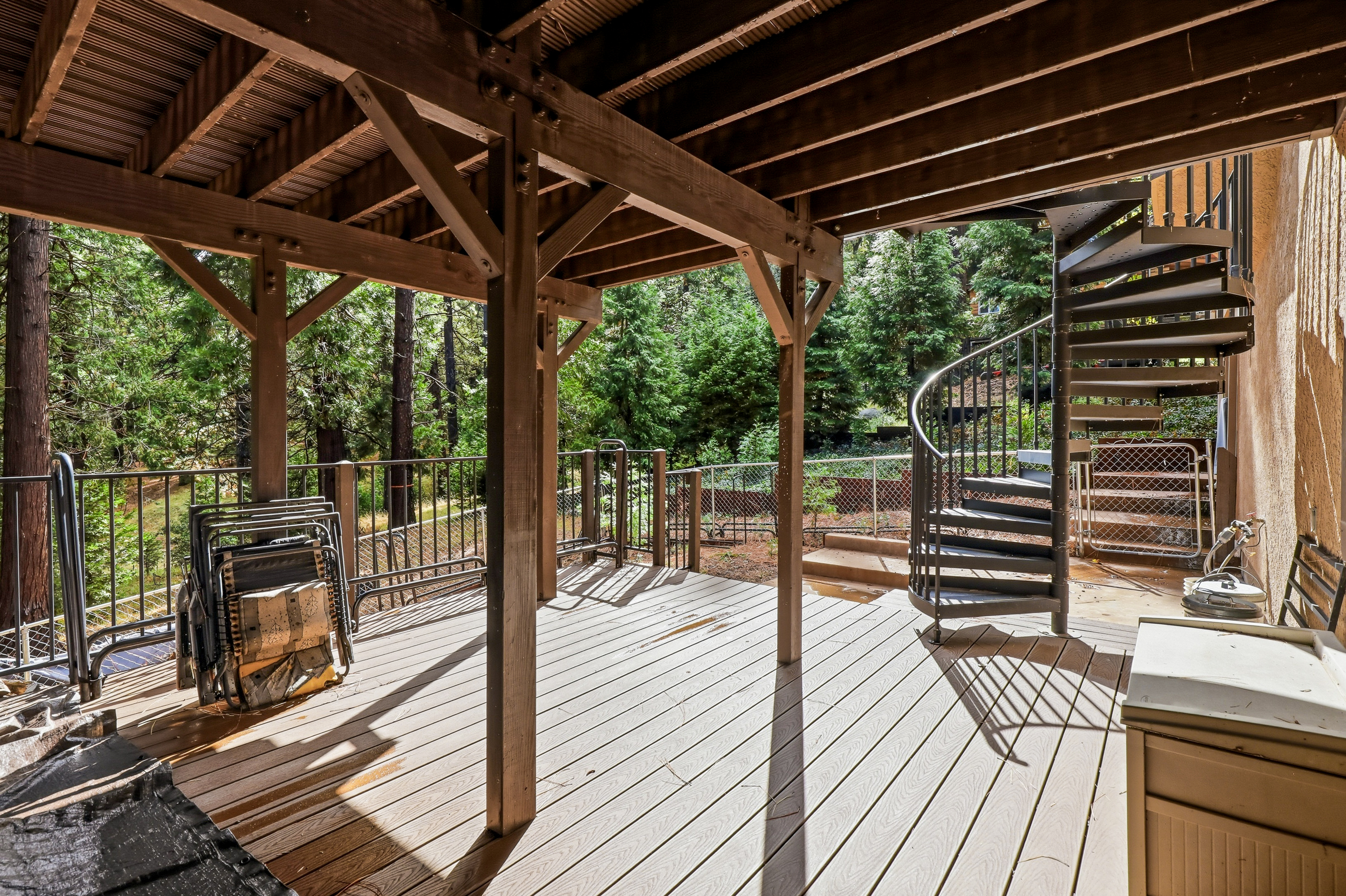  103 Pine Ridge Road, Crestline, CA 92325 - 物件實景