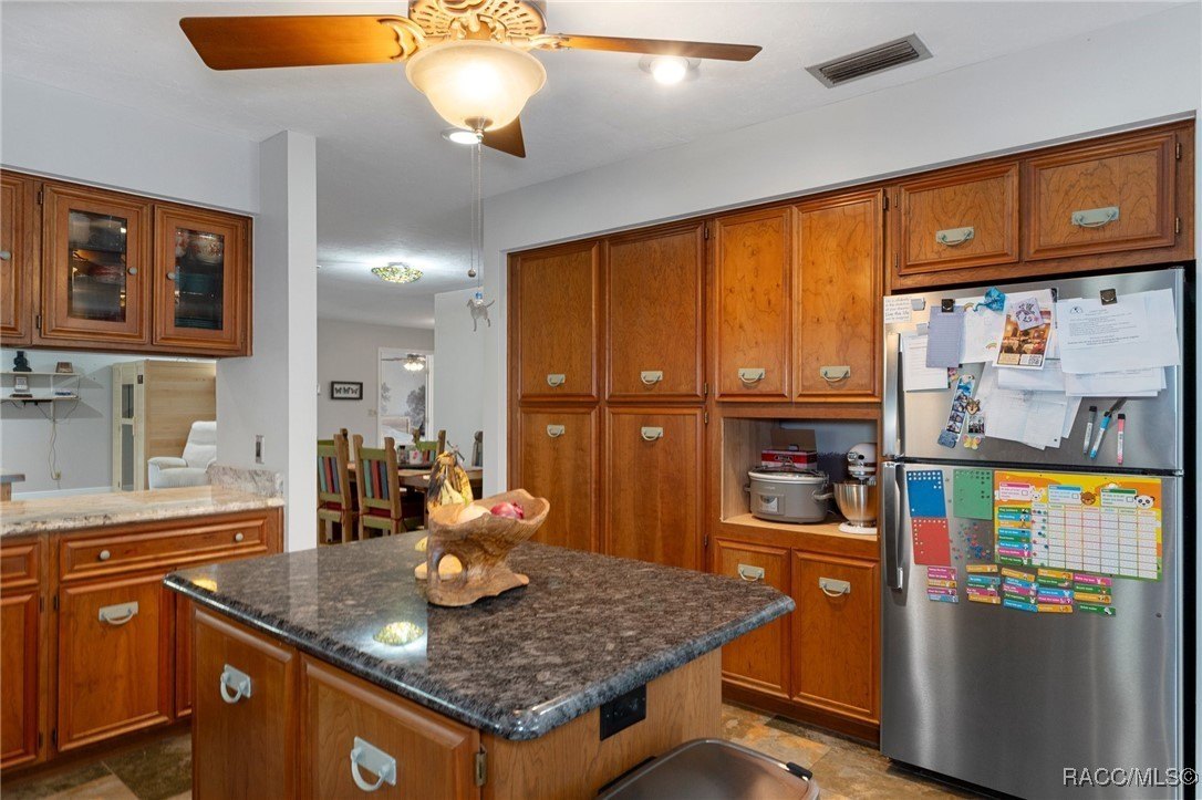 Brooksville, Florida, 34601, United States, 3 Bedrooms Bedrooms, ,2 BathroomsBathrooms,Residential,For Sale,1928747