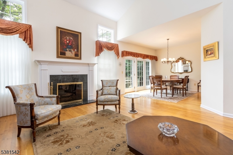 Far Hills Boro, New Jersey, 07931, United States, 2 Bedrooms Bedrooms, ,3 BathroomsBathrooms,Residential,For Sale,1934614