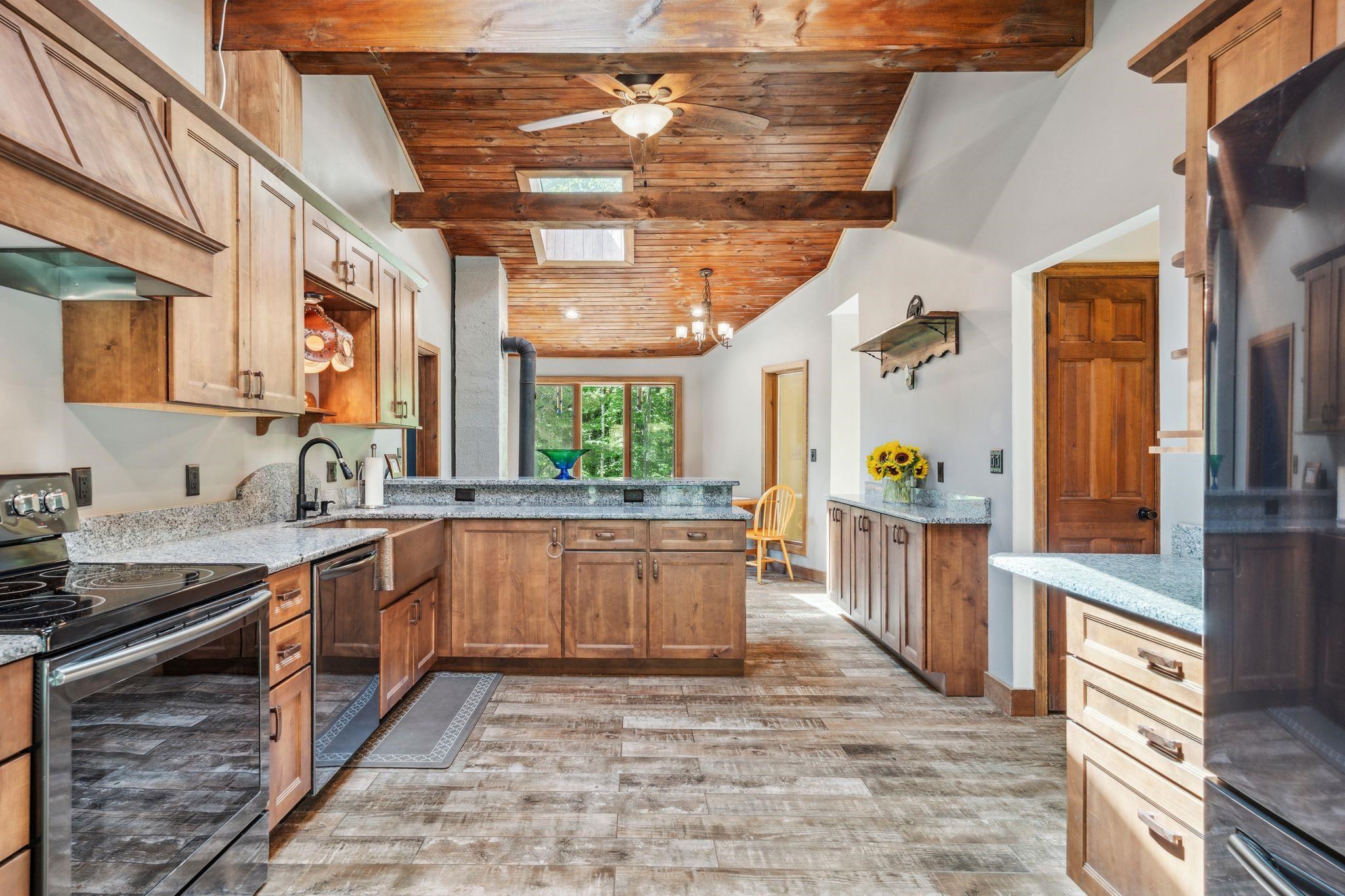 Newbury, New Hampshire, 03255, United States, 3 Bedrooms Bedrooms, ,2 BathroomsBathrooms,Residential,For Sale,1847258
