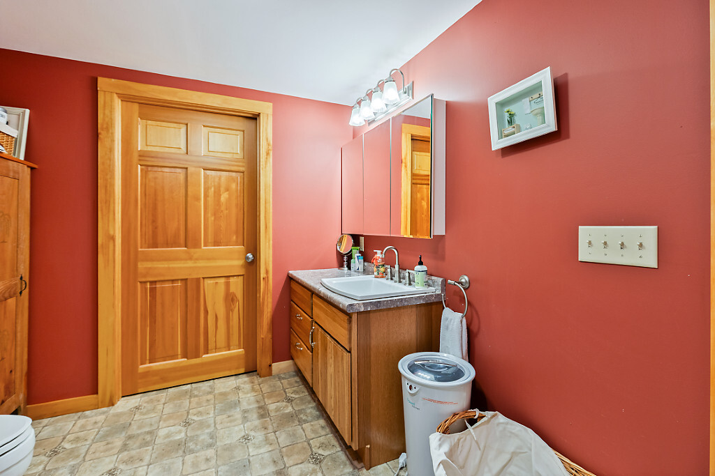 Smithfield, Maine, 04978, United States, 3 Bedrooms Bedrooms, ,4 BathroomsBathrooms,Residential,For Sale,1934236