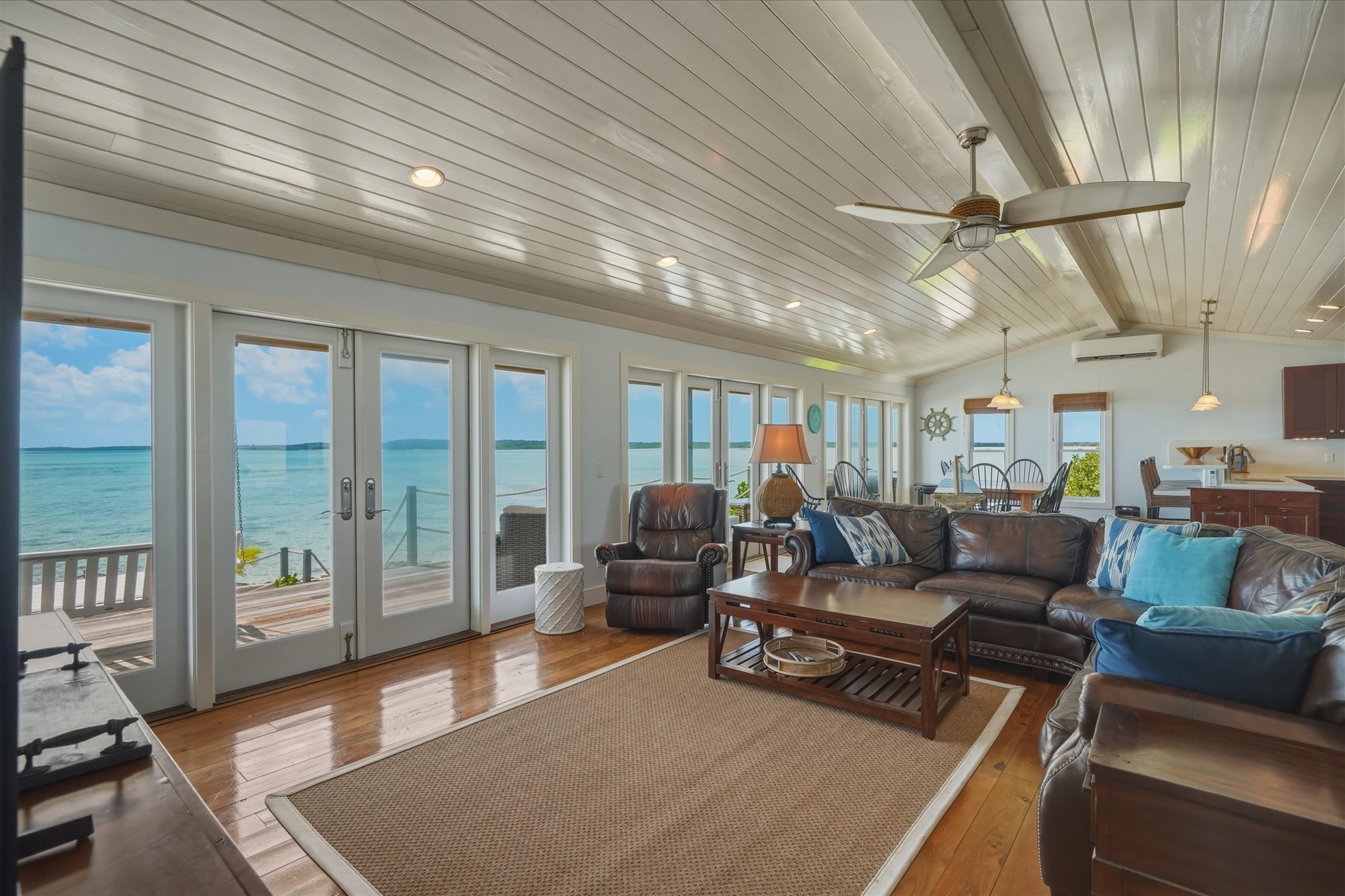  Crown Pigeon Island & Cays, Harbour Island, EL - 物件實景