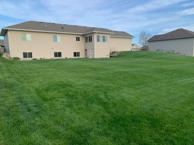 Aberdeen, South Dakota, 57401, United States, 5 Bedrooms Bedrooms, ,4 BathroomsBathrooms,Residential,For Sale,1931834