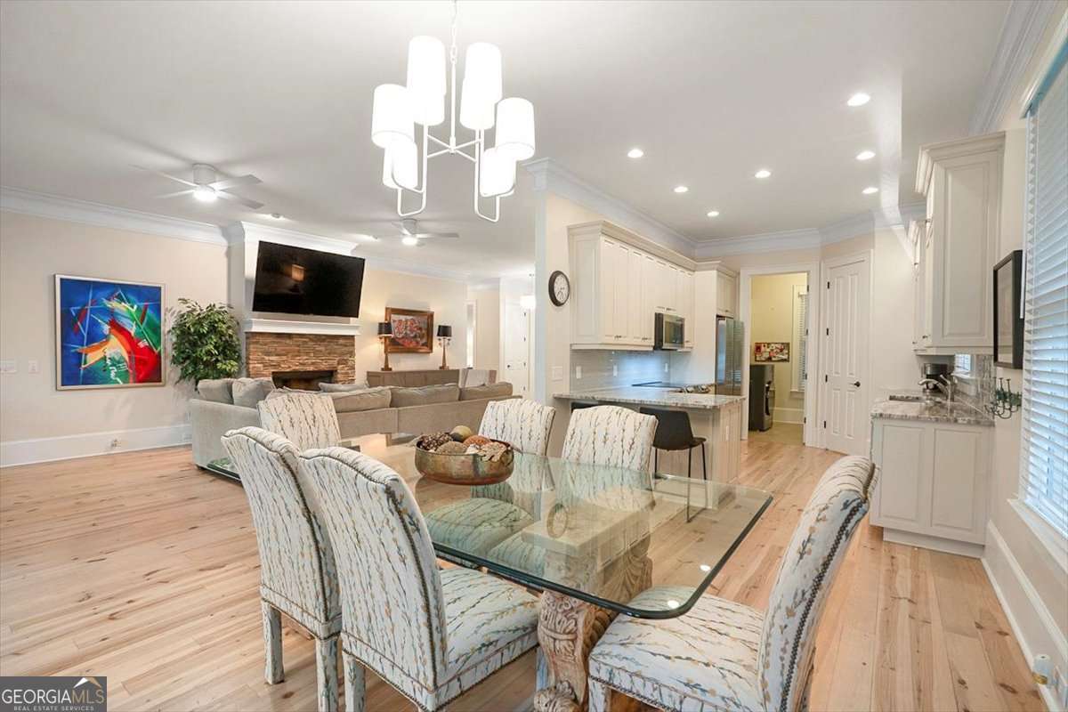 Athens, Georgia, 30607, United States, 3 Bedrooms Bedrooms, ,2 BathroomsBathrooms,Residential,For Sale,1986210