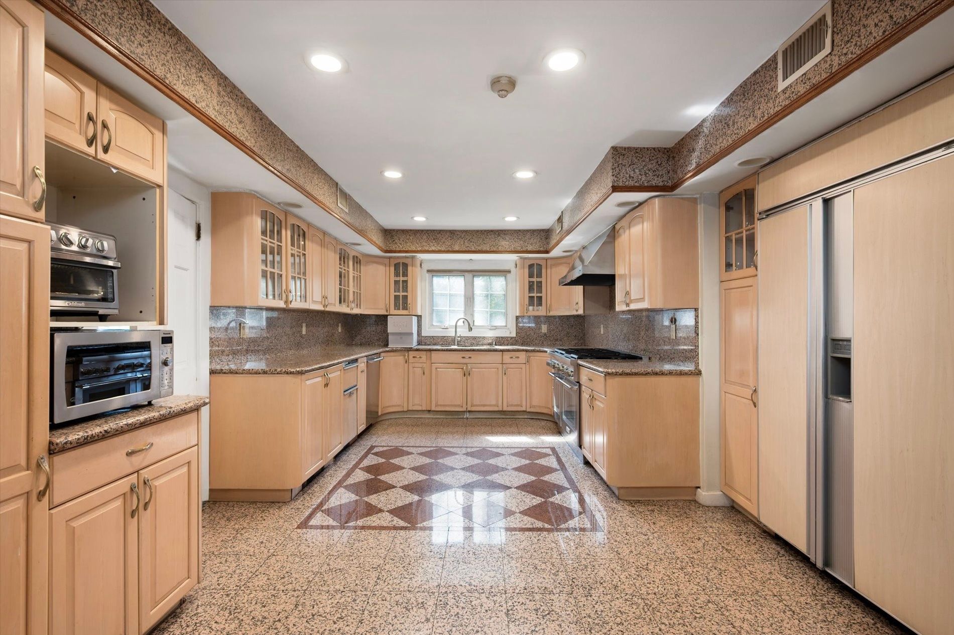  47 Red Ground Road, Old Westbury, NY, 11568 - 物件實景