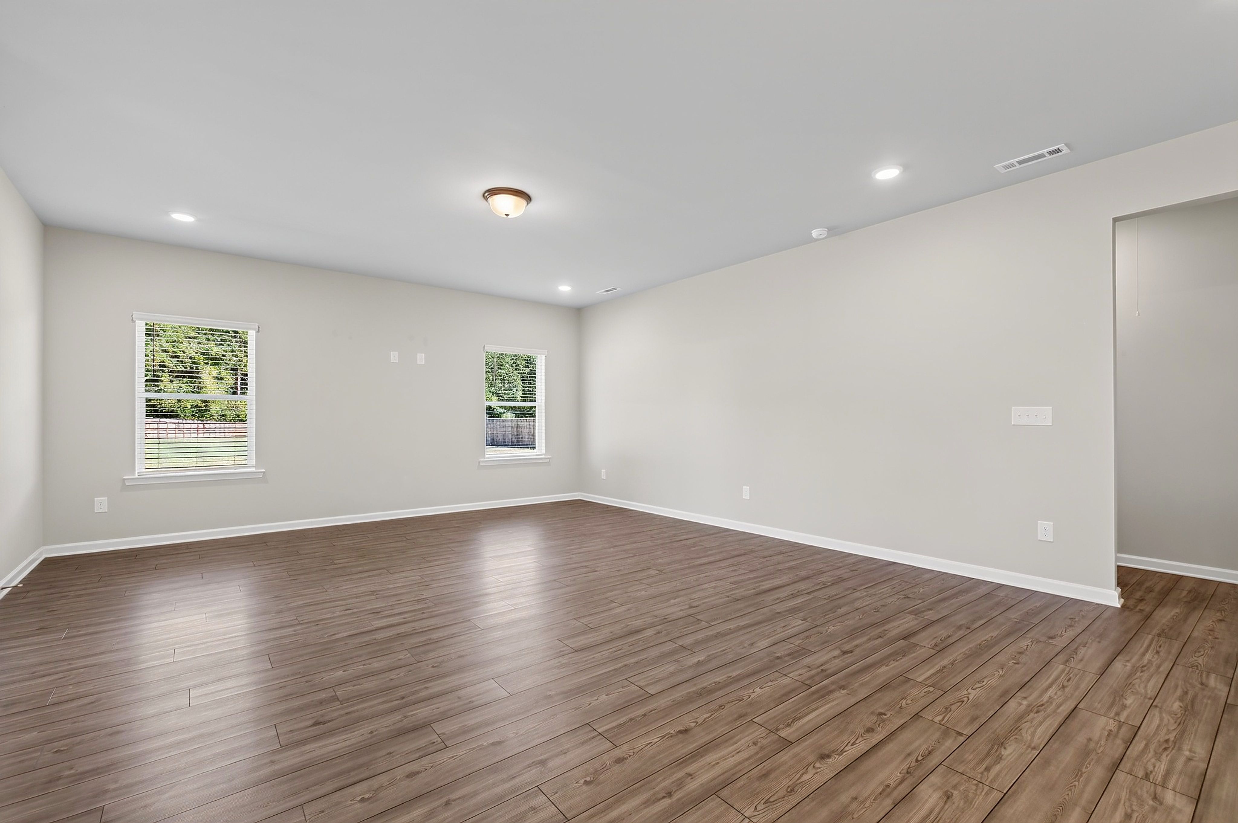  220 Citizens Court, Four Oaks, NC 27524 - 物件實景
