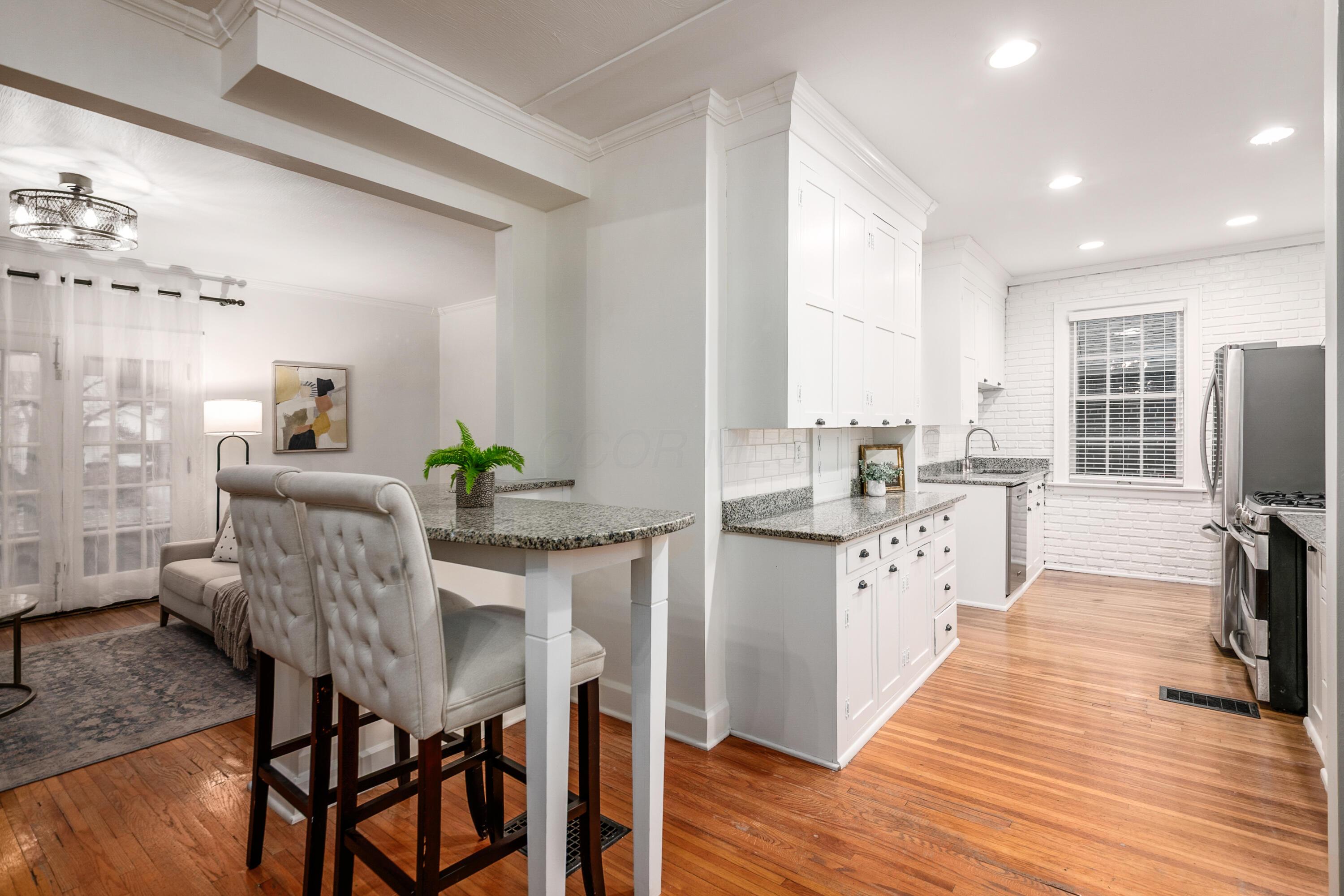 Columbus, Ohio, 43214, United States, 4 Bedrooms Bedrooms, ,3 BathroomsBathrooms,Residential,For Sale,1996077