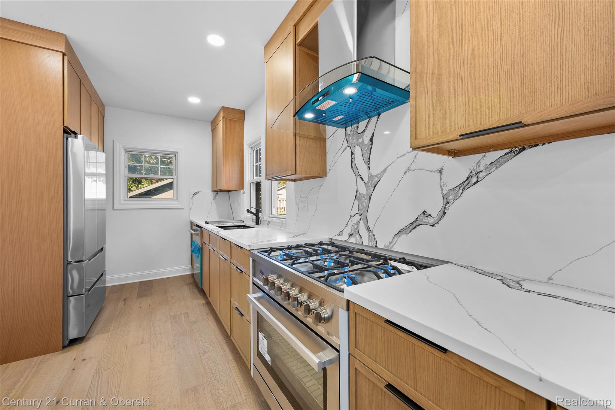 Dearborn, Michigan, 48124, United States, 4 Bedrooms Bedrooms, ,3 BathroomsBathrooms,Residential,For Sale,1979492