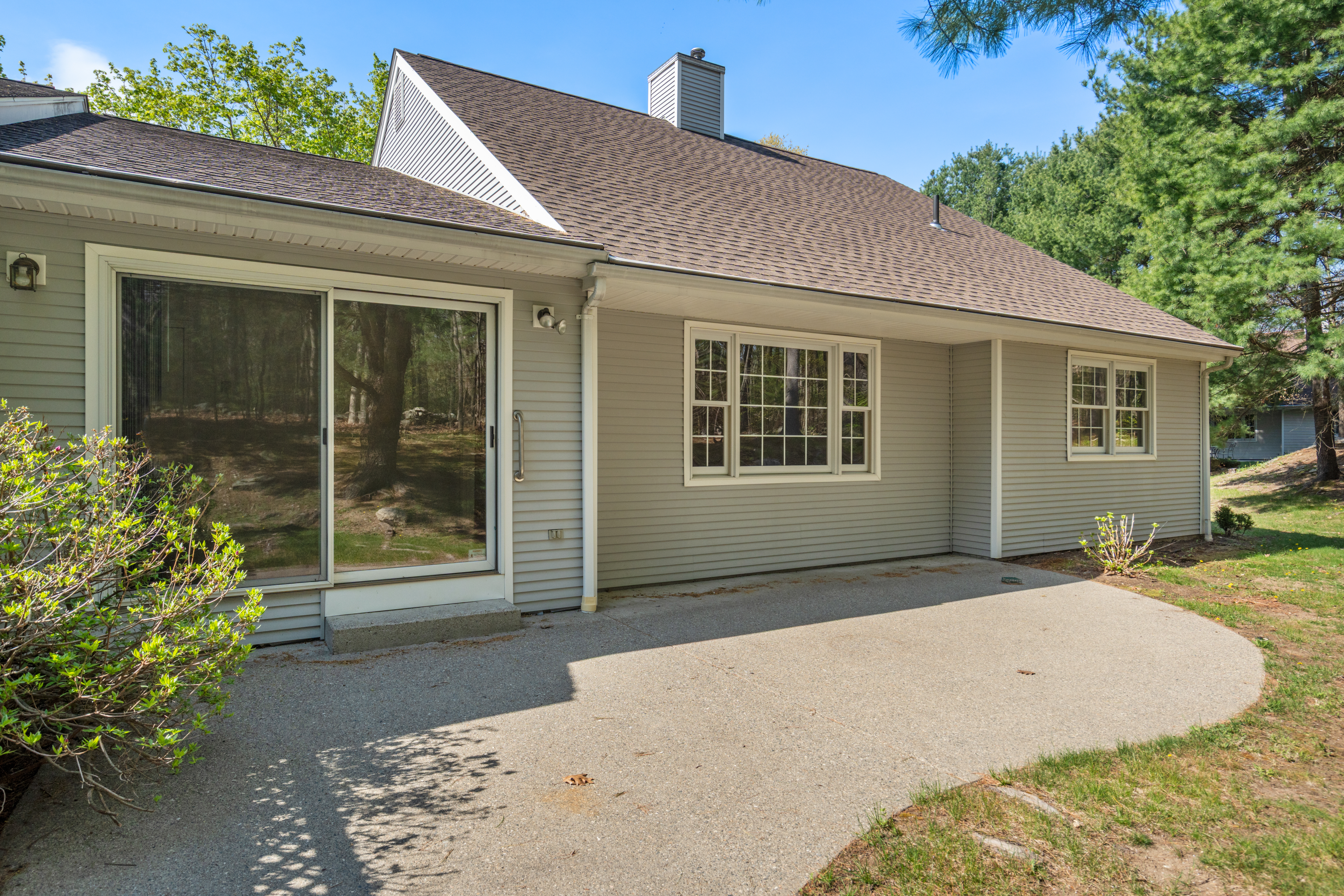  10 Cabot Drive, Unit 51, Shrewsbury, MA, 01545 - 物件實景