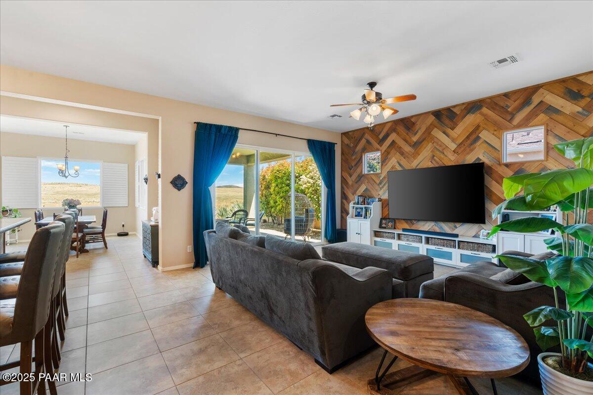 Dewey-Humboldt, Arizona, 86327, United States, 3 Bedrooms Bedrooms, ,2 BathroomsBathrooms,Residential,For Sale,1903290