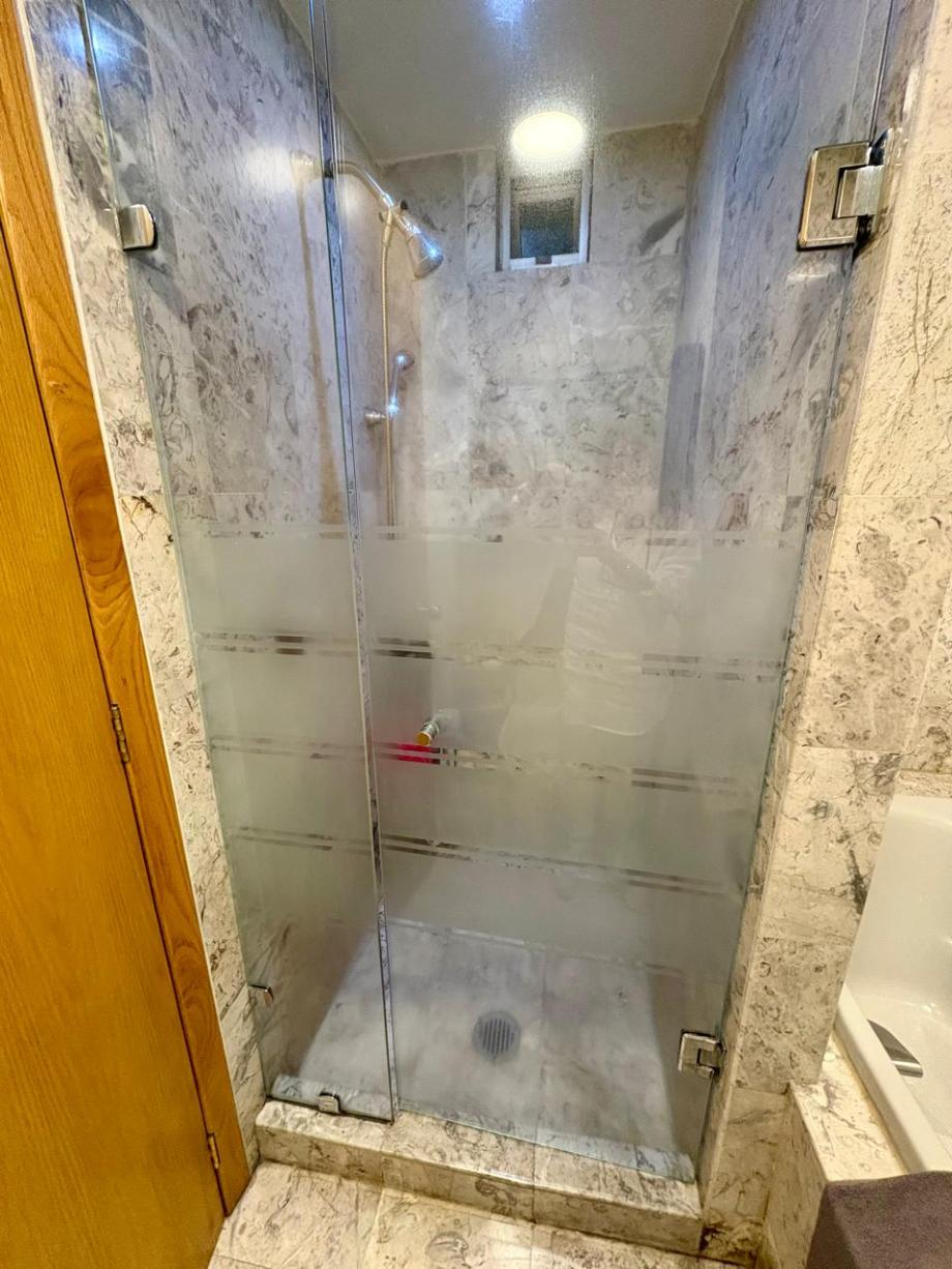 Cerrada de Tecamachalco, Miguel Hidalgo, Ciudad de México, 11650, Mexico, 3 Bedrooms Bedrooms, ,3 BathroomsBathrooms,Residential,For Sale,Cerrada de Tecamachalco,1444611