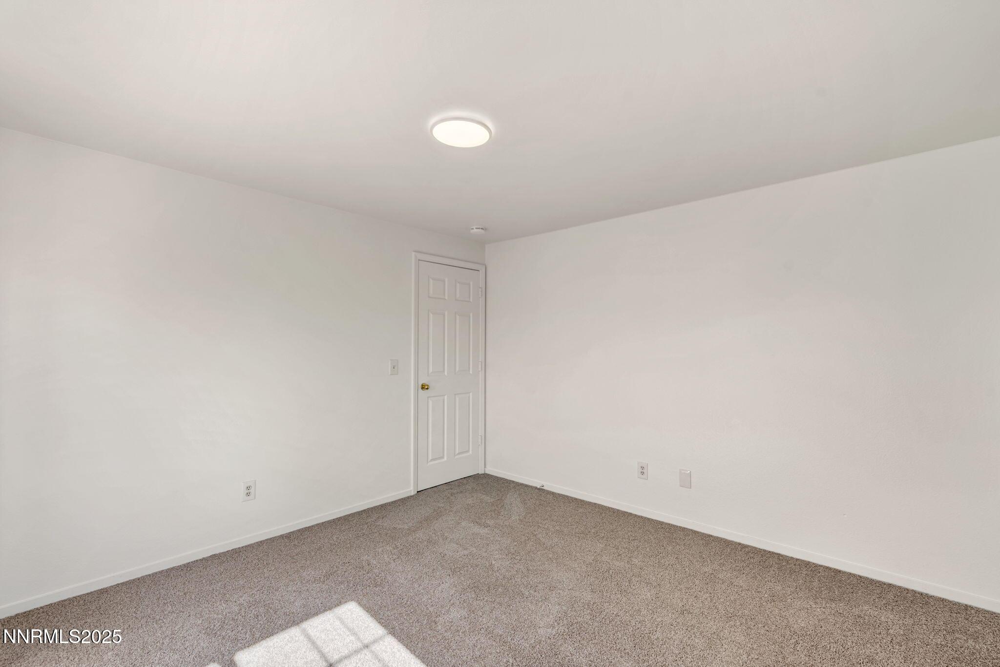 Carson City, Nevada, 89701, United States, ,Residential,For Sale,1826938