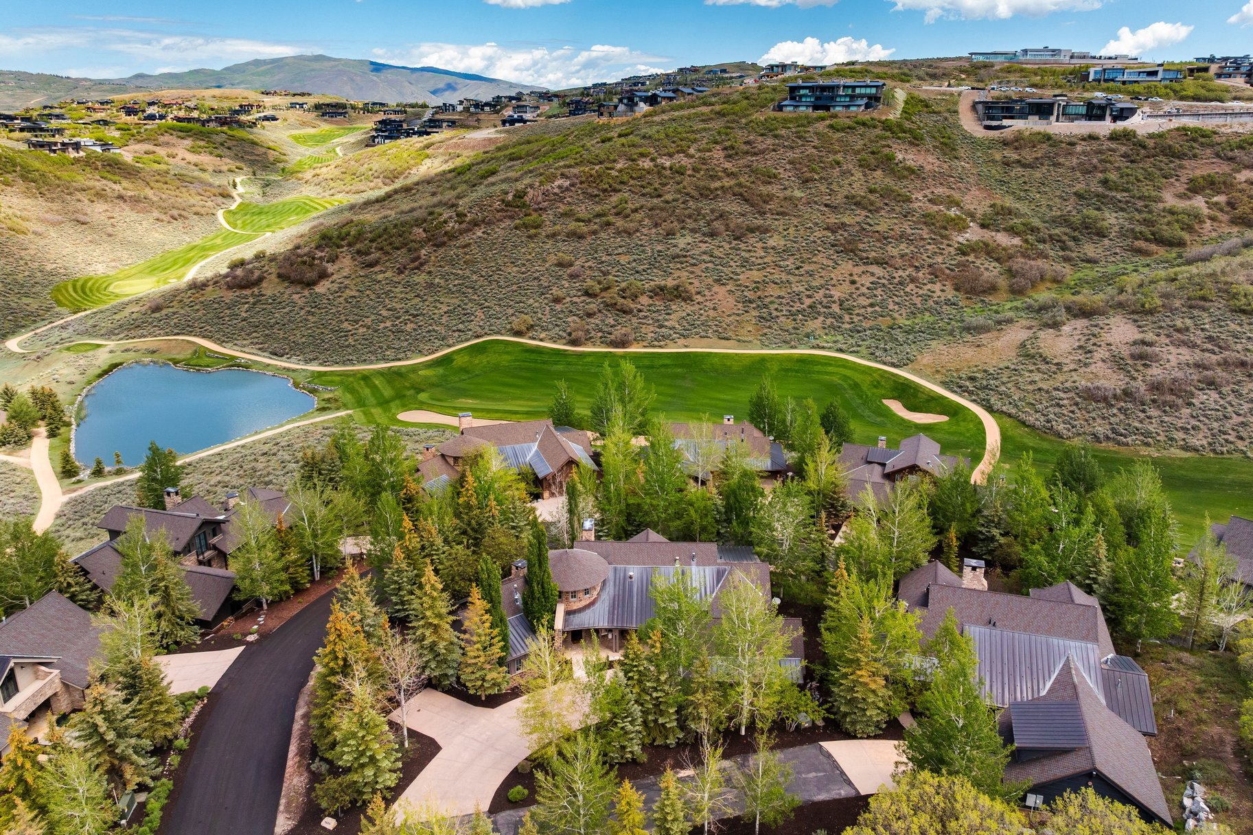  Stunning Remodel with Golf Membership Available in Promontory - 物件實景