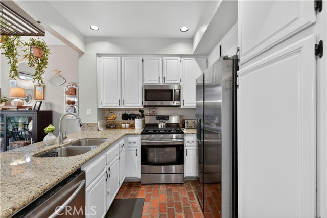 Rancho Santa Margarita, California, 92692, United States, 2 Bedrooms Bedrooms, ,3 BathroomsBathrooms,Residential,For Sale,2049137