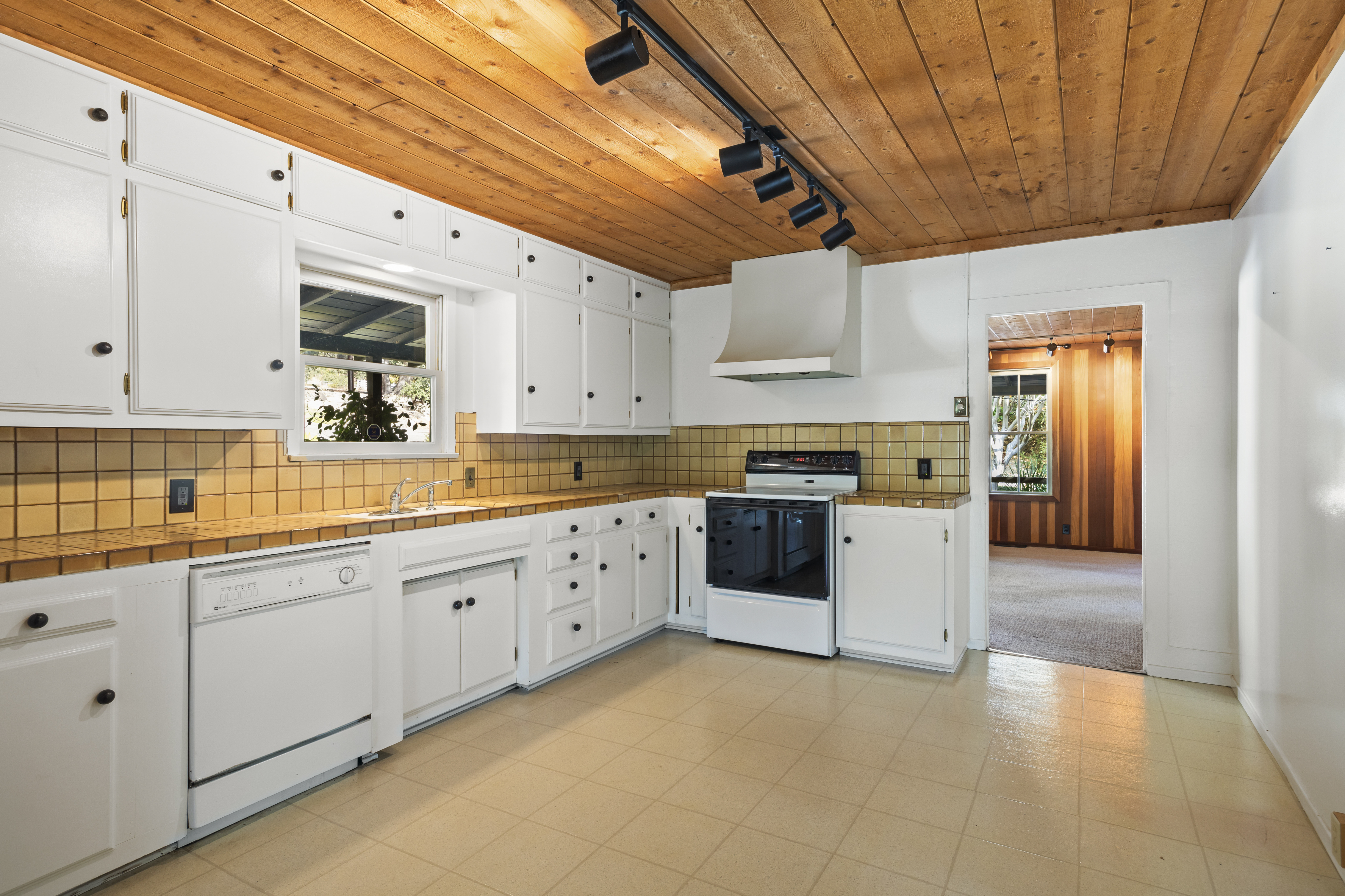  2250 Hermitage Road,Ojai, CA, 93023 - 物件實景