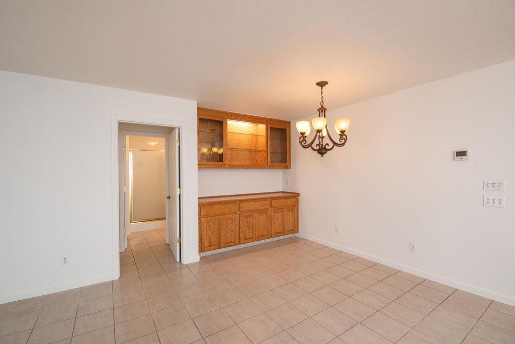 Oakdale, California, 95361, United States, 2 Bedrooms Bedrooms, ,3 BathroomsBathrooms,Residential,For Sale,1978297