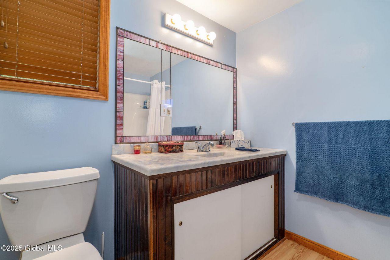 Gloversville, New York, 12078, United States, 2 Bedrooms Bedrooms, ,2 BathroomsBathrooms,Residential,For Sale,1828011