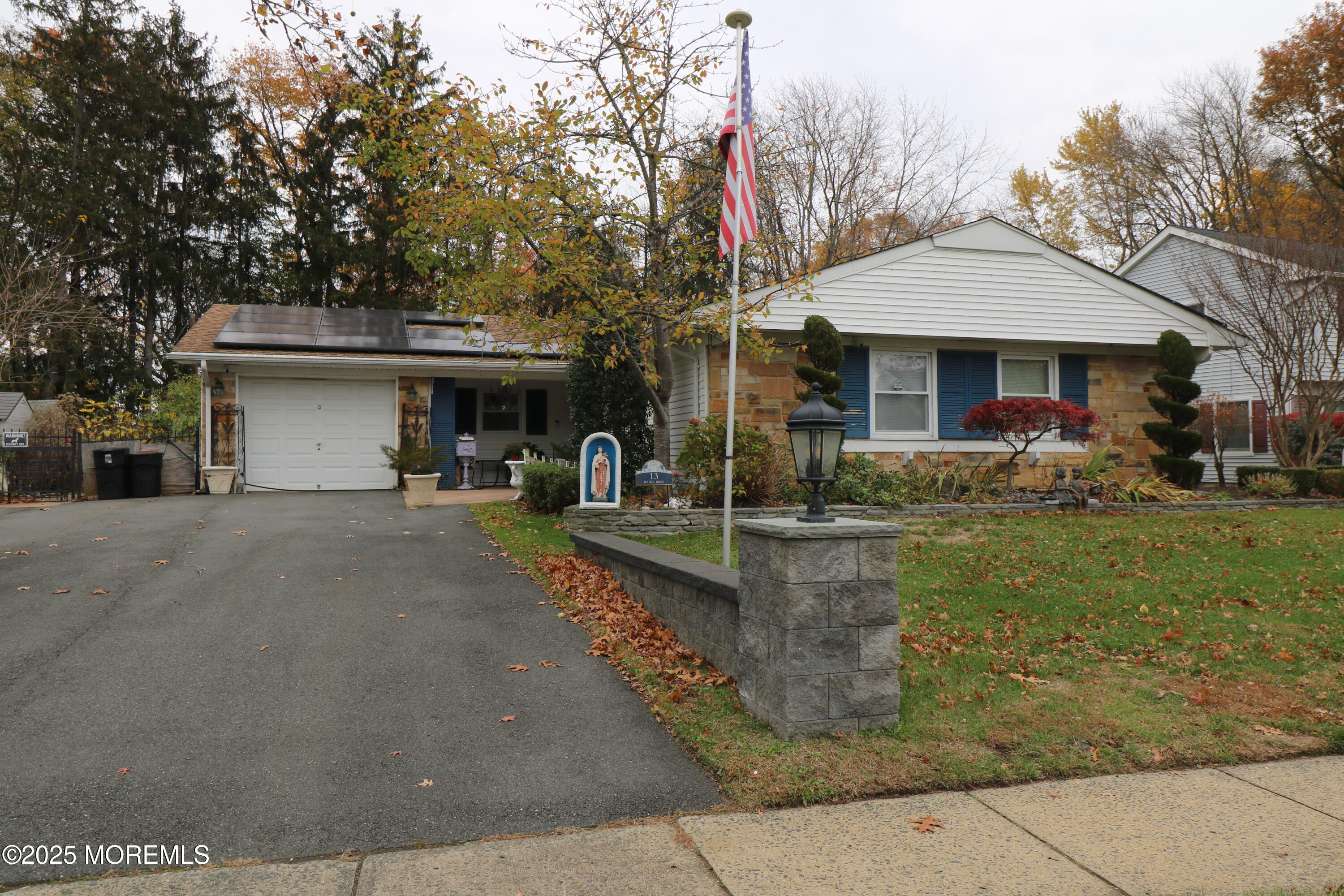 Aberdeen, New Jersey, 07747, United States, 3 Bedrooms Bedrooms, ,2 BathroomsBathrooms,Residential,For Sale,1992431