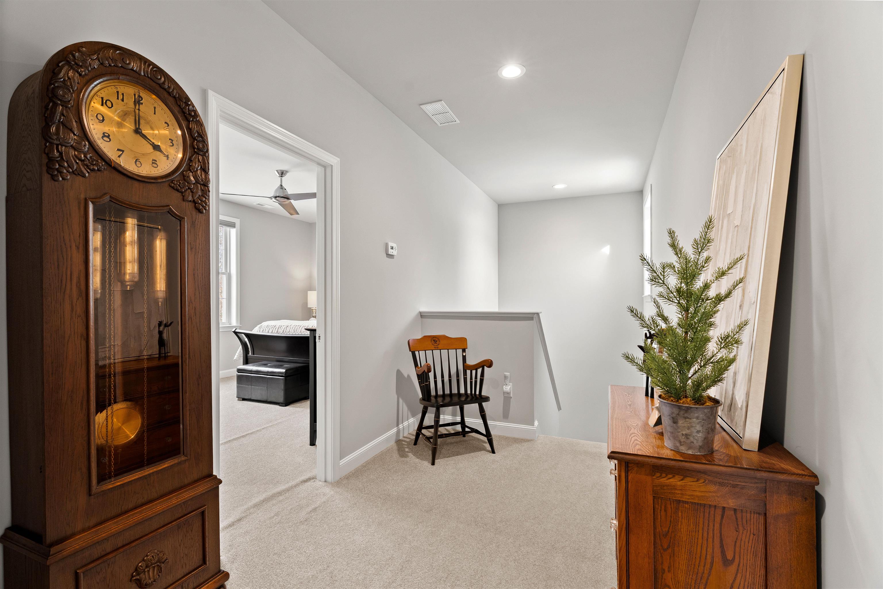 Manchester, New Hampshire, 03102, United States, 3 Bedrooms Bedrooms, ,3 BathroomsBathrooms,Residential,For Sale,2003193