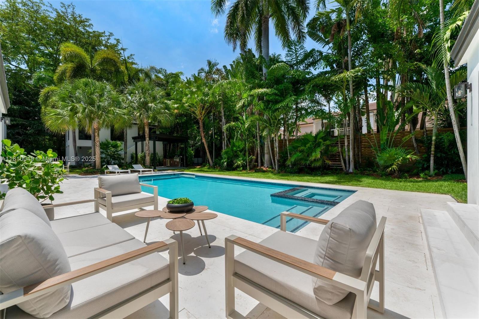 Miami, Florida, 33133, United States, 6 Bedrooms Bedrooms, ,8 BathroomsBathrooms,Residential,For Sale,1829232