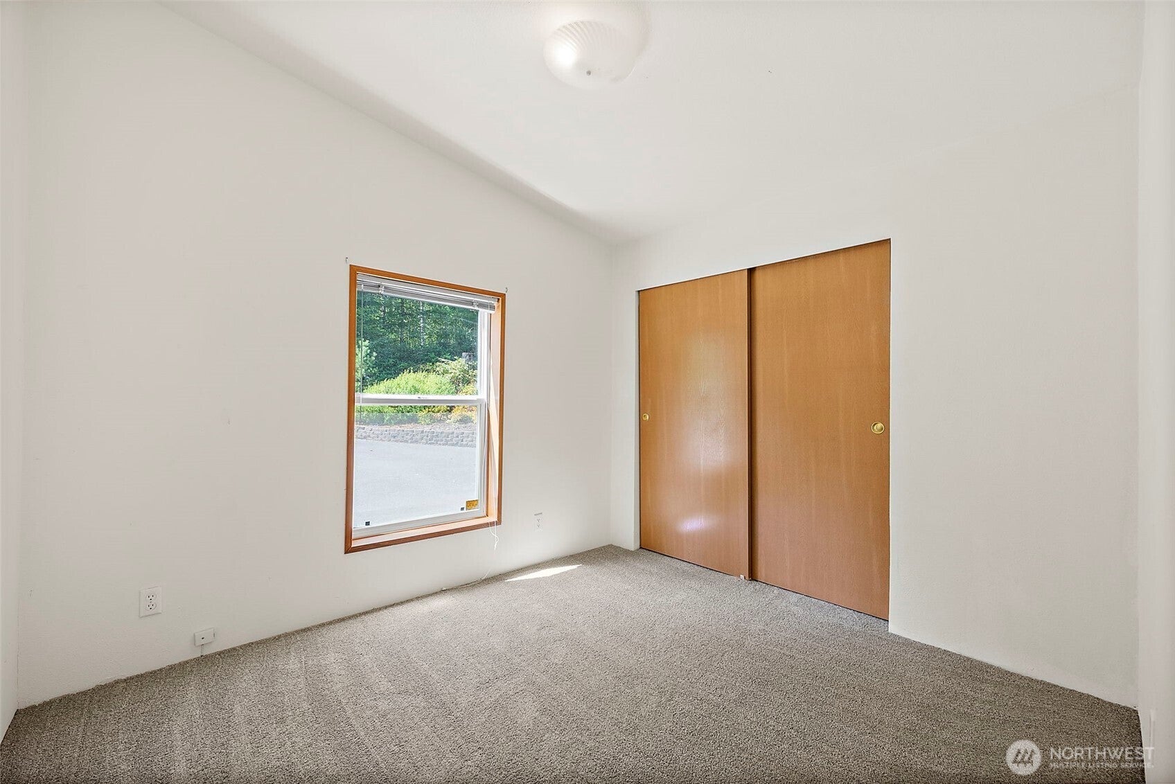 Port Orchard, Washington, 98637, United States, 3 Bedrooms Bedrooms, ,1 BathroomBathrooms,Residential,For Sale,1919682