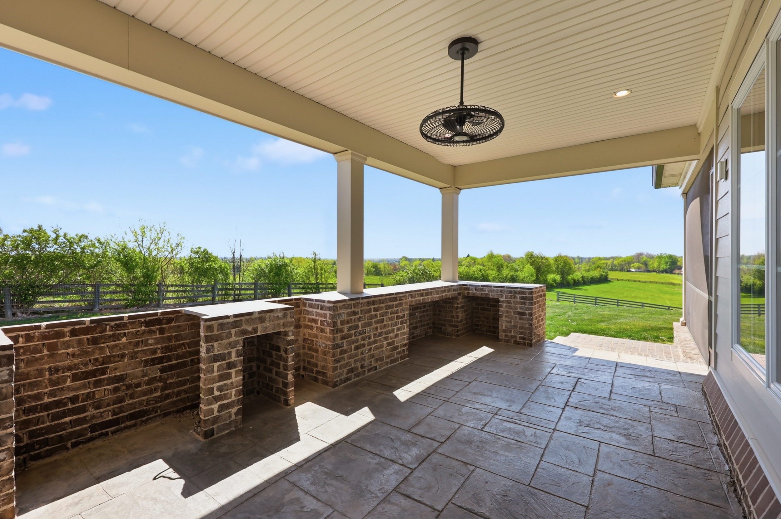  5142 Whites Lane - 物件實景