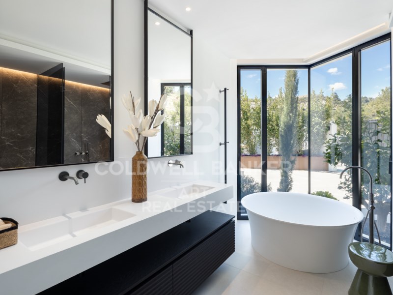 Benahavís, Andalusia, ES, 6 Bedrooms Bedrooms, ,7 BathroomsBathrooms,Residential,For Sale,1767635