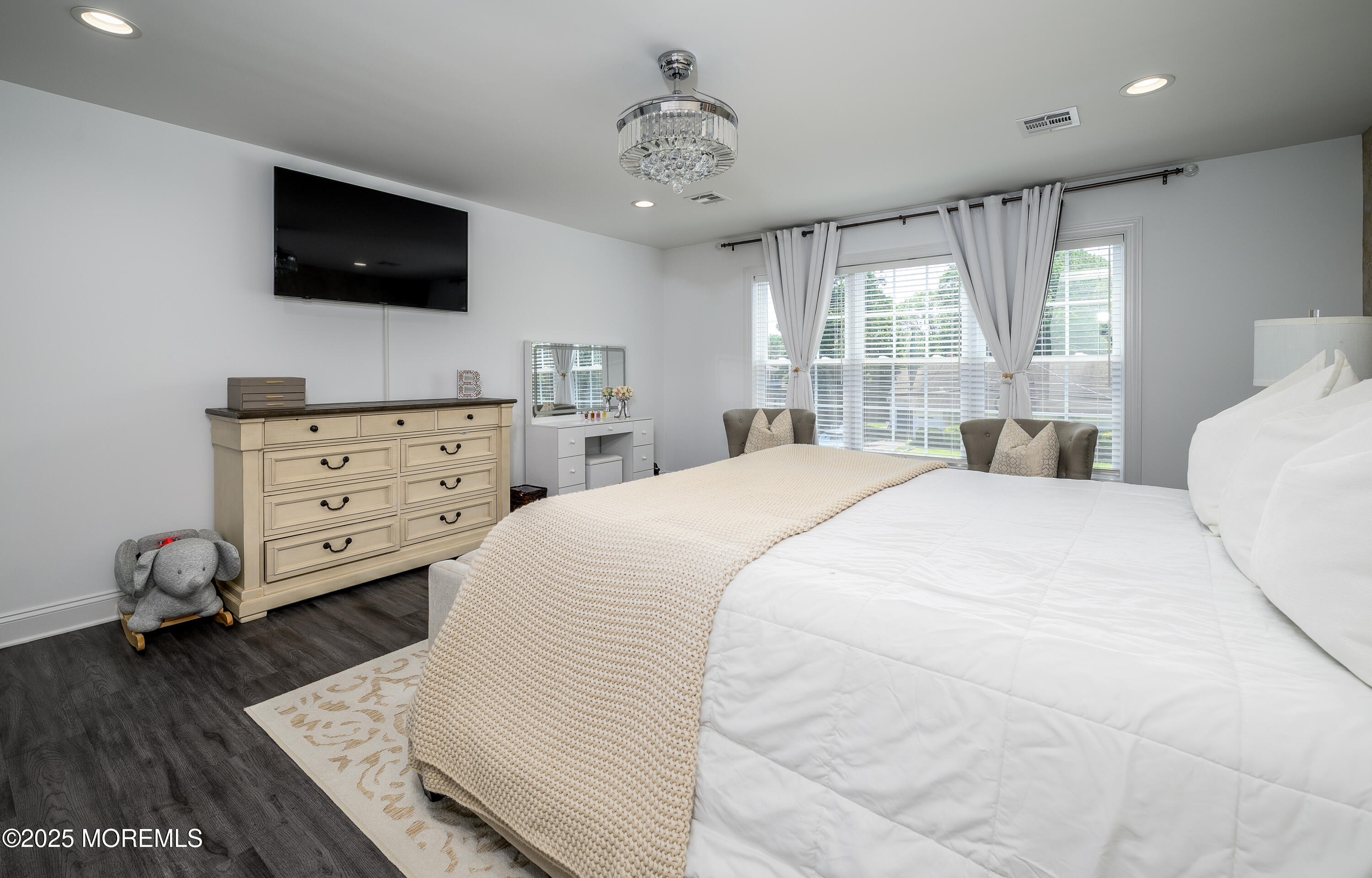 Brick, New Jersey, 08723, United States, 4 Bedrooms Bedrooms, ,3 BathroomsBathrooms,Residential,For Sale,1906684