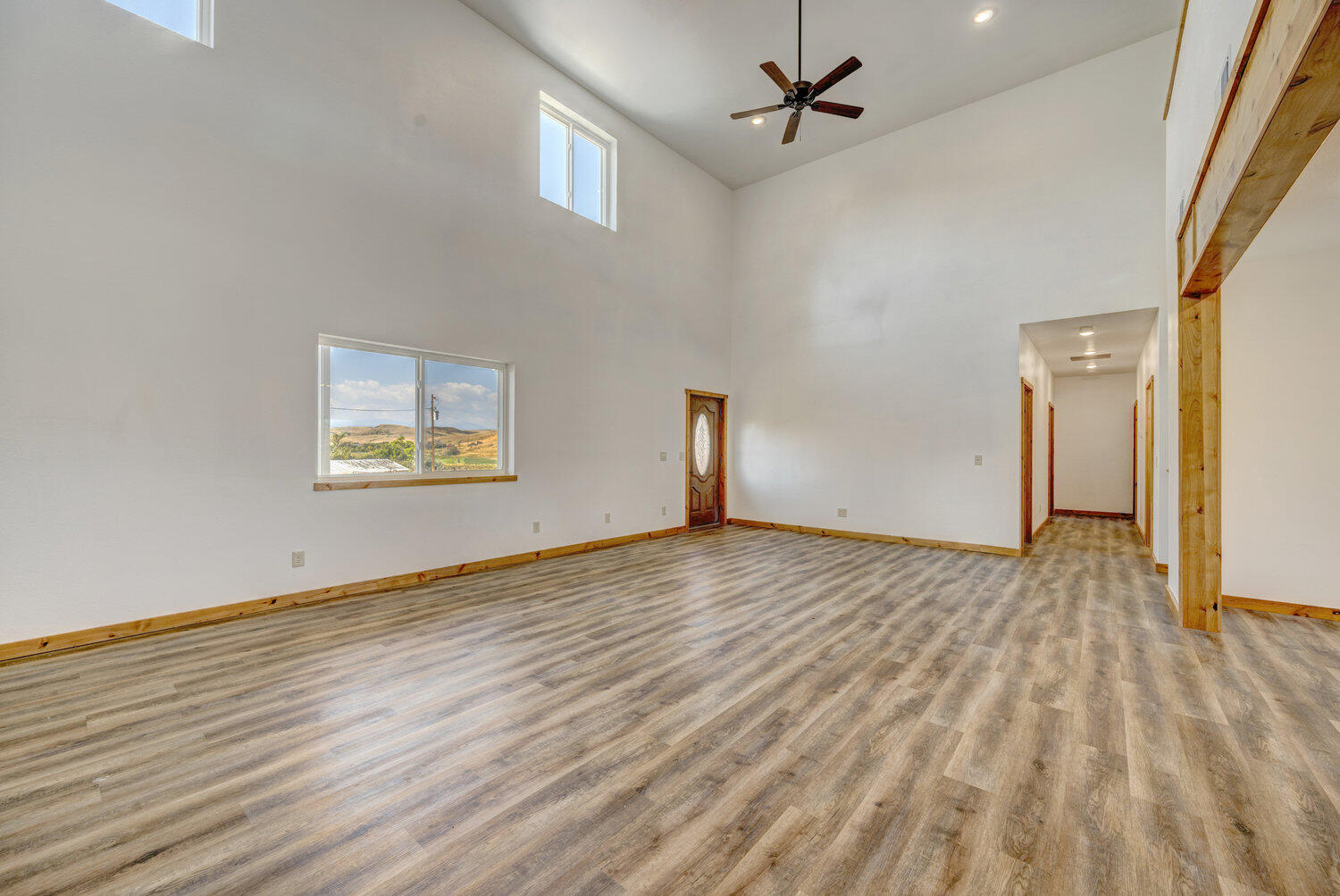 Wyarno, Wyoming, 82845, United States, 6 Bedrooms Bedrooms, ,3 BathroomsBathrooms,Residential,For Sale,1941792